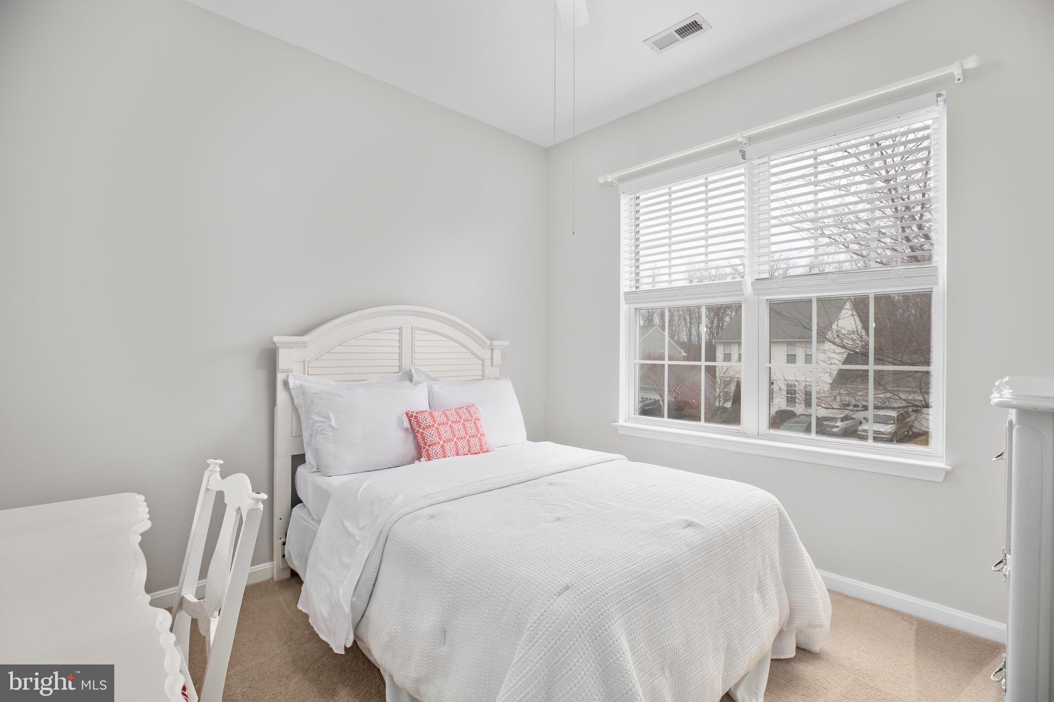 SALEM FIELDS - Residential