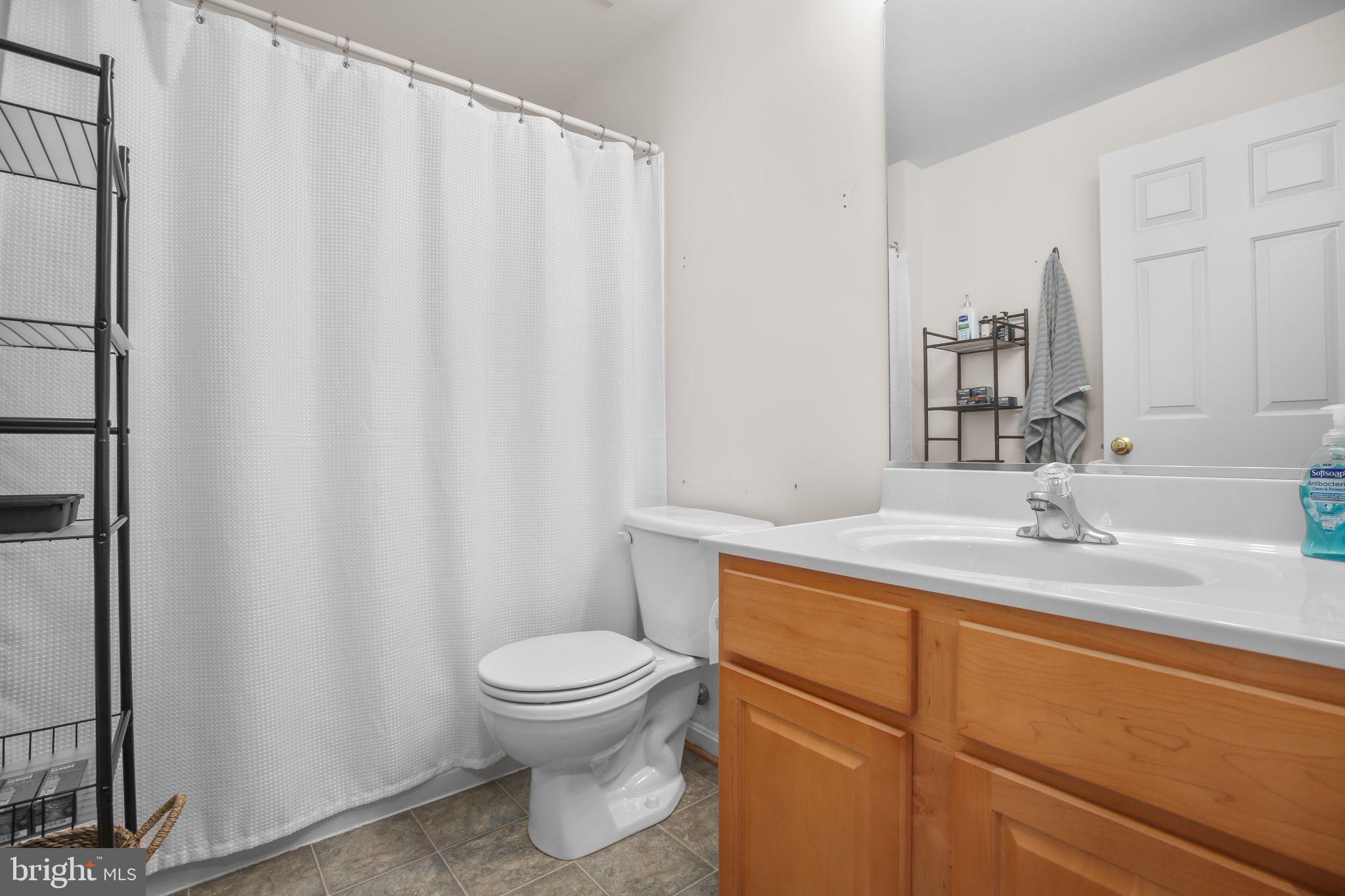 SALEM FIELDS - Residential