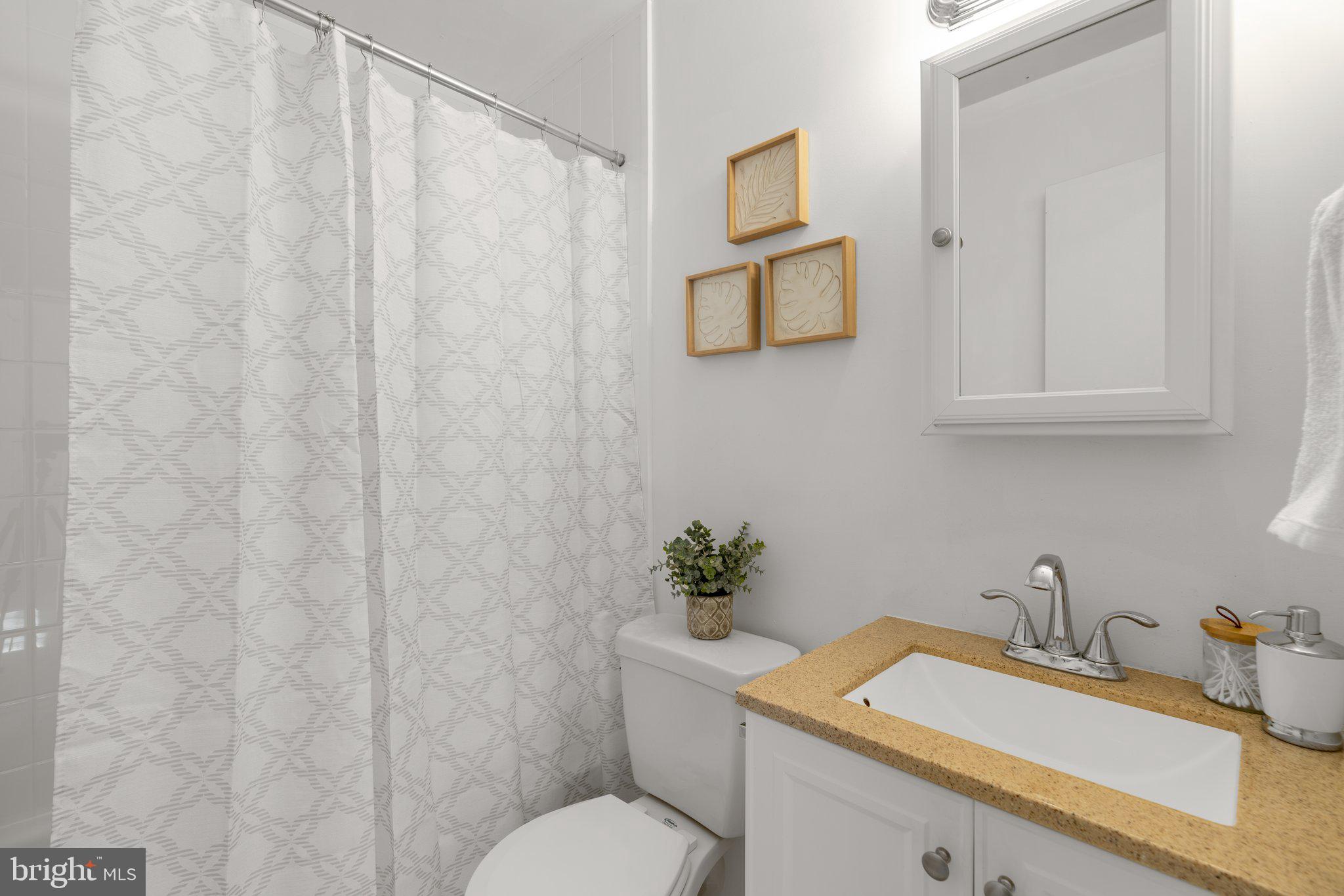 HUNTERS WOODS - Residential