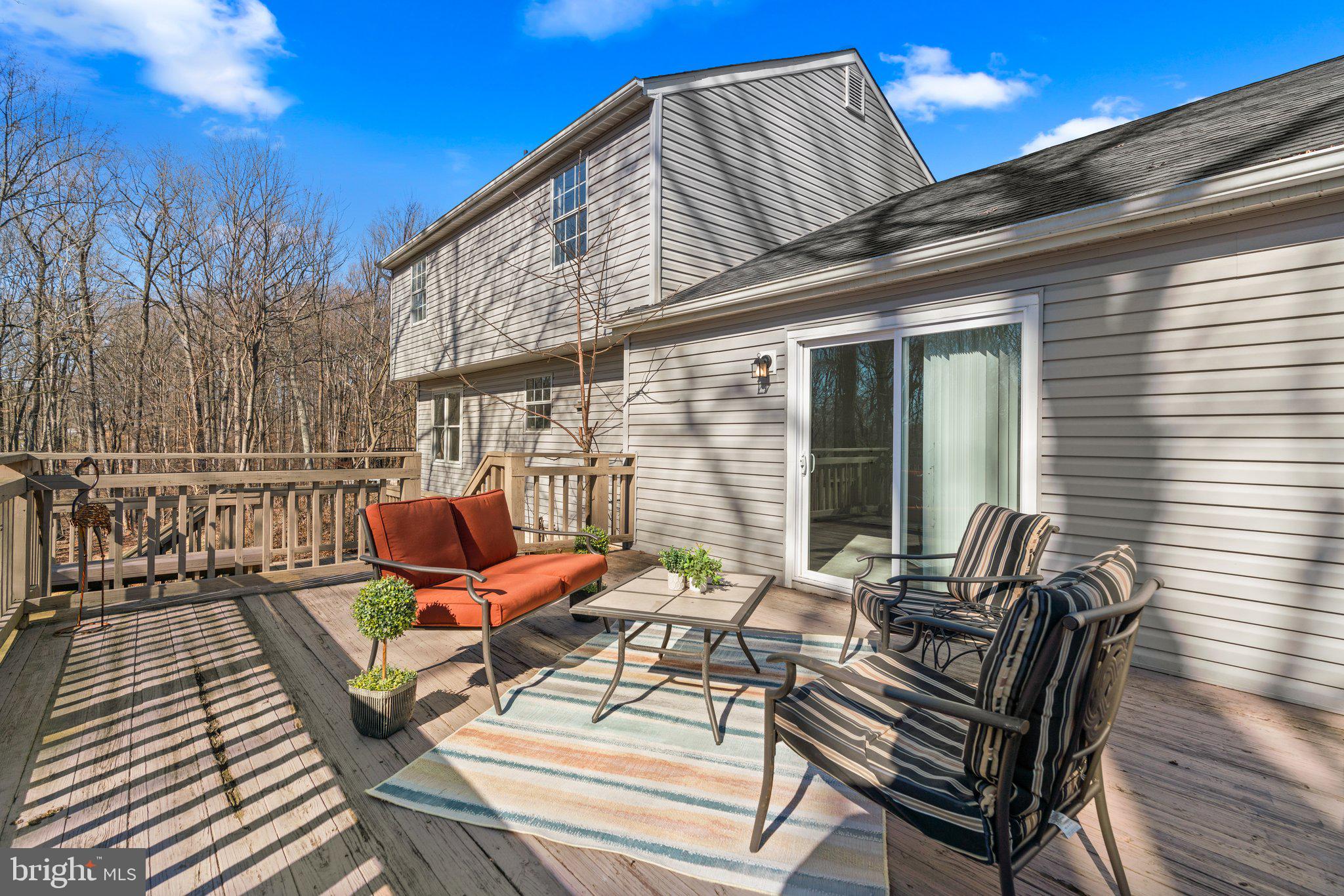 HUNTERS WOODS - Residential