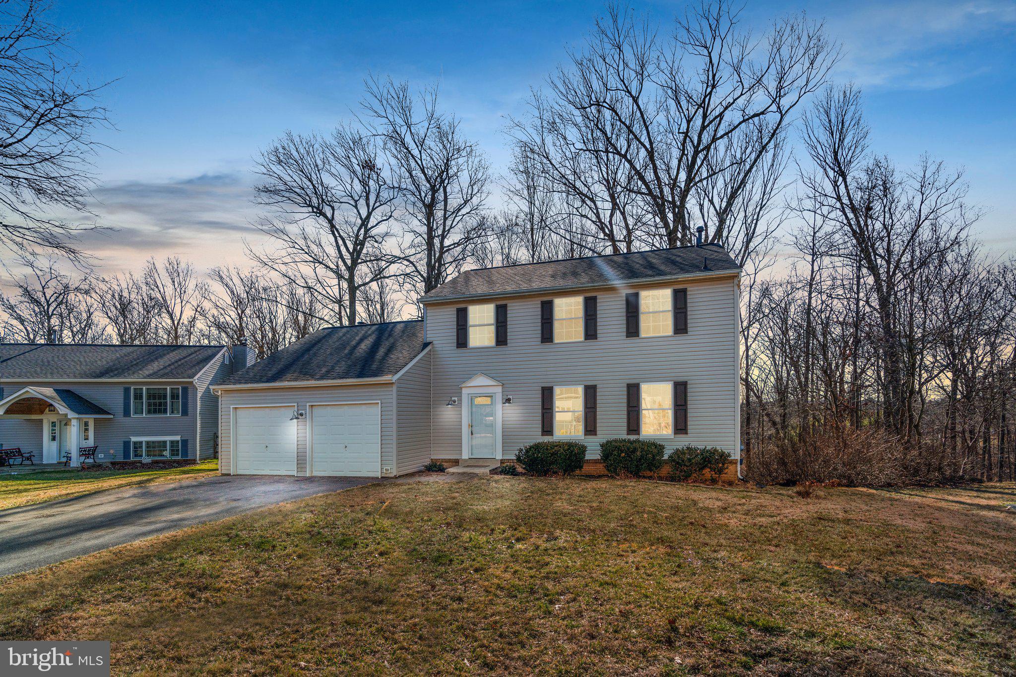 HUNTERS WOODS - Residential