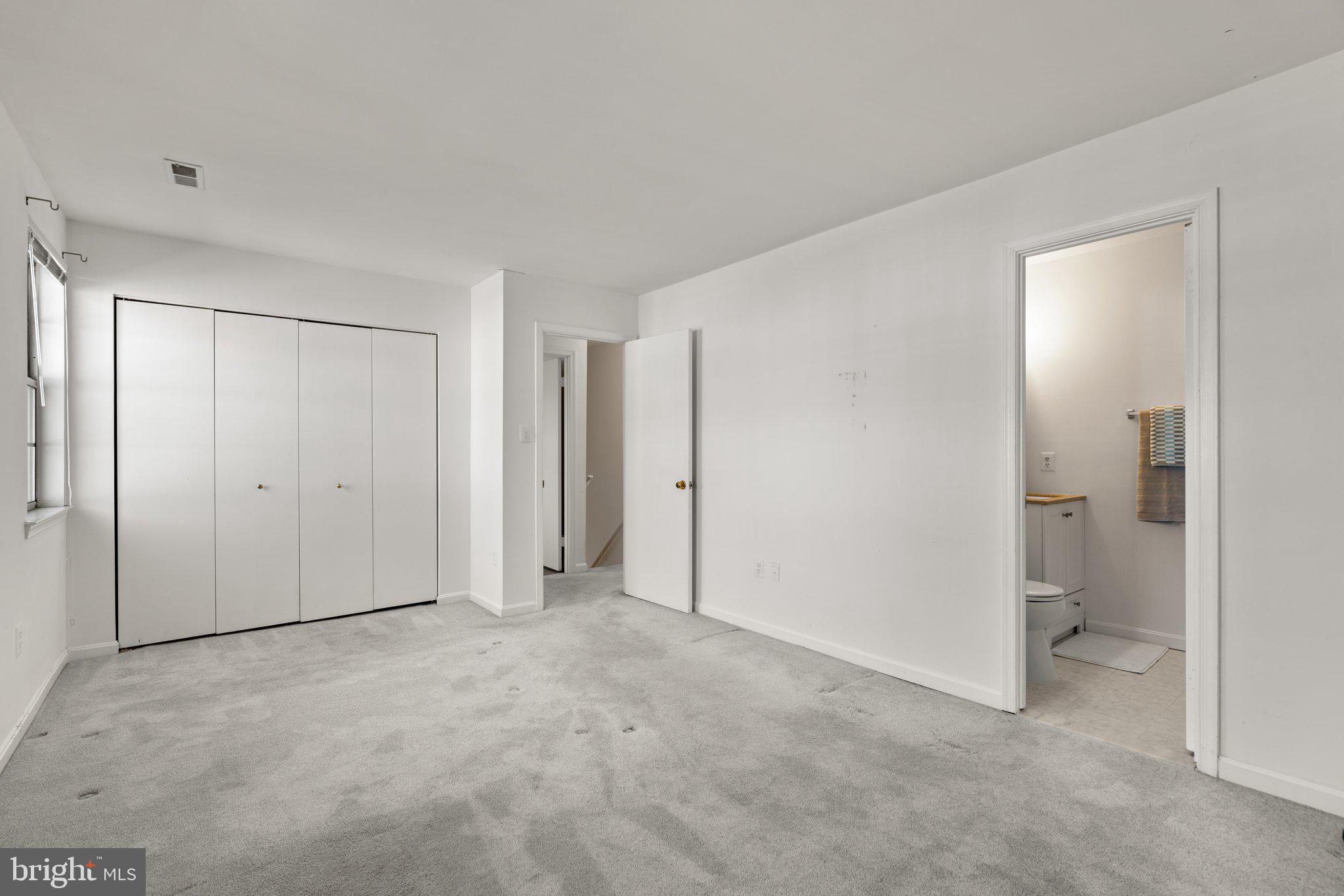 HUNTERS WOODS - Residential