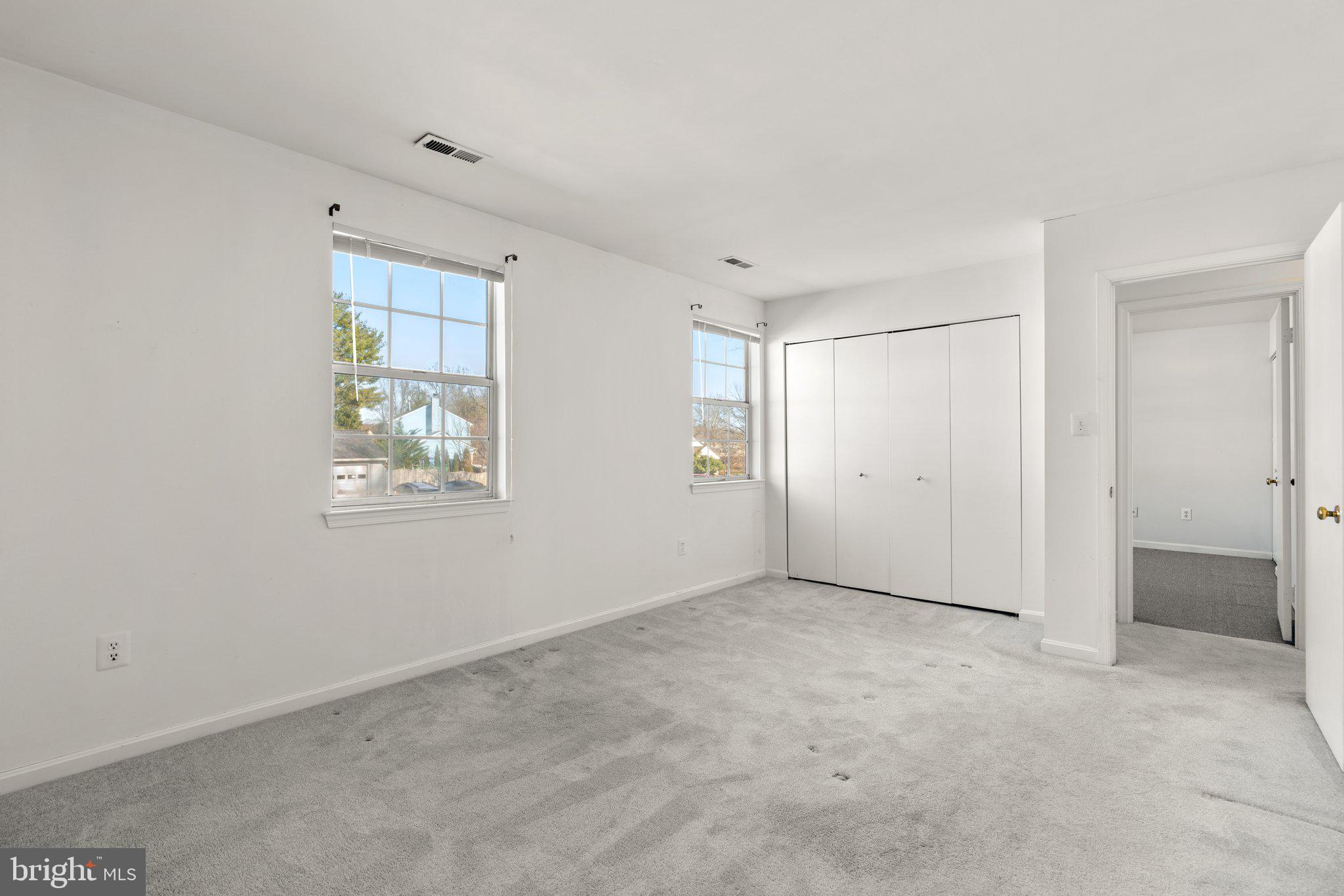 HUNTERS WOODS - Residential