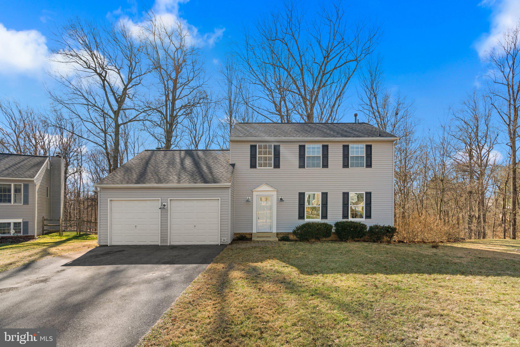 HUNTERS WOODS - Residential