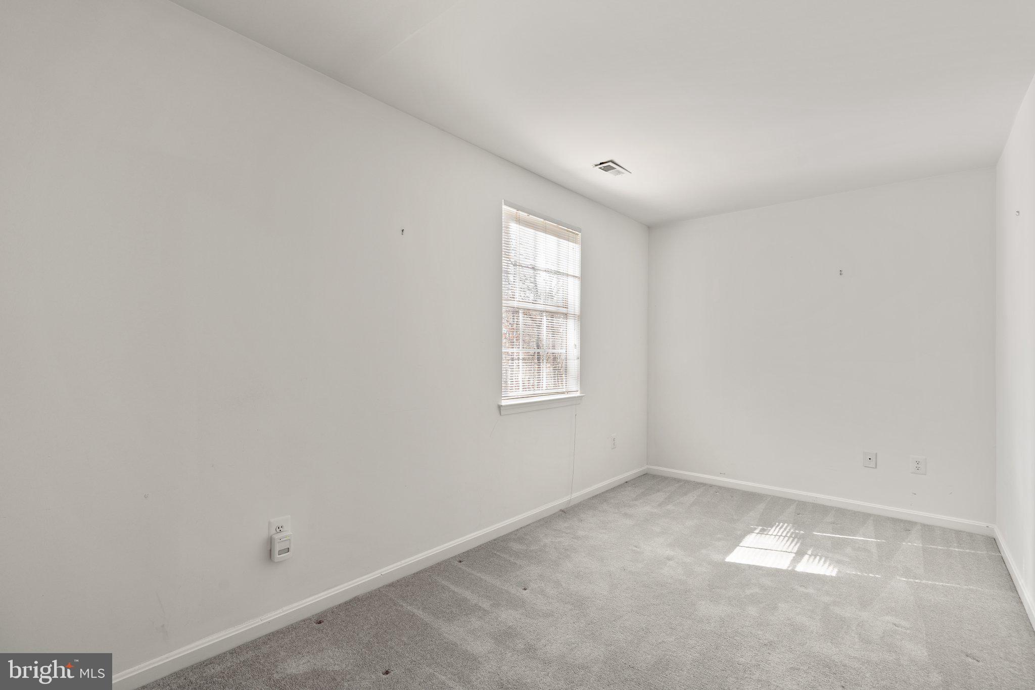 HUNTERS WOODS - Residential