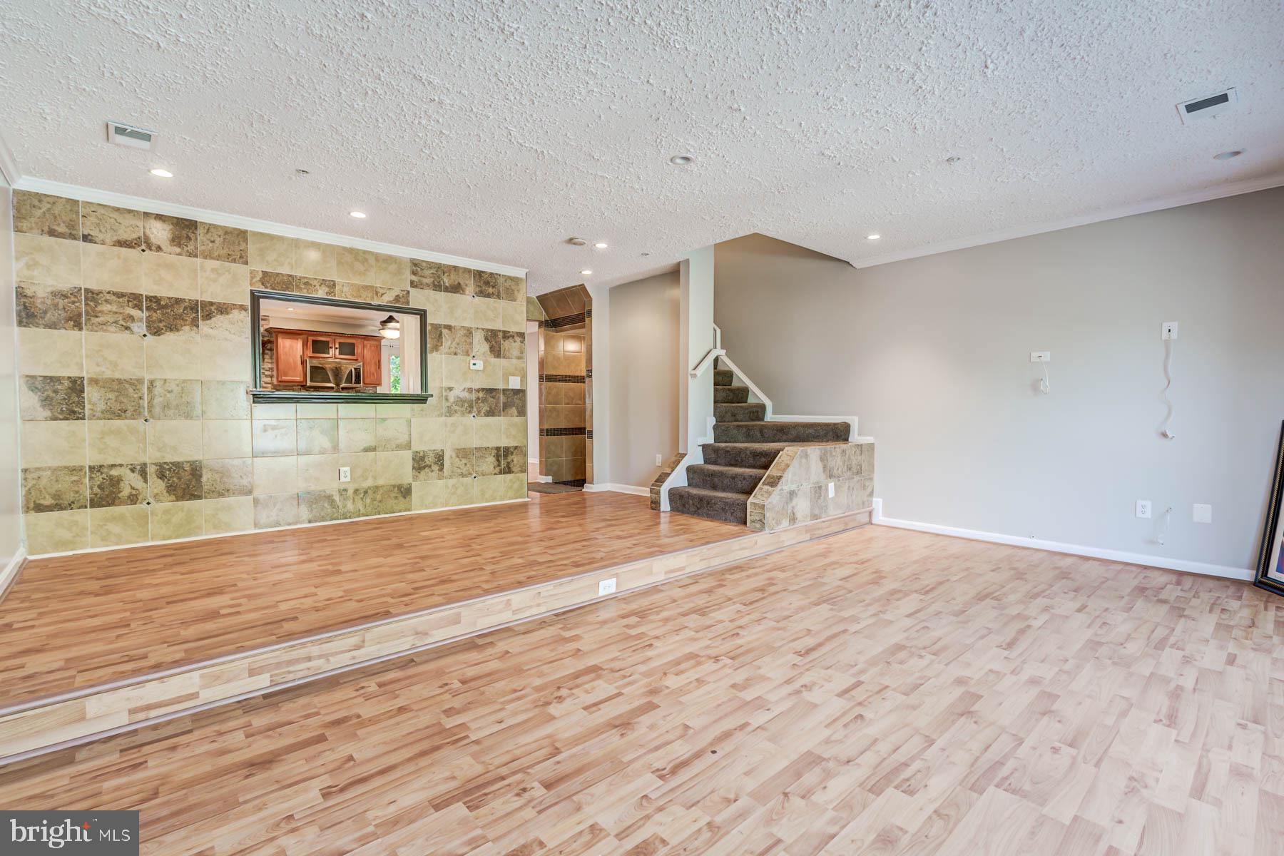 DUPONT HEIGHTS - Residential