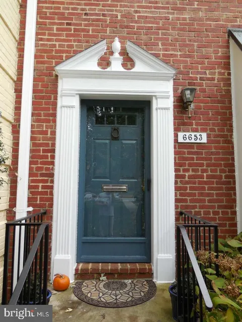 MLS: MDMC2165220