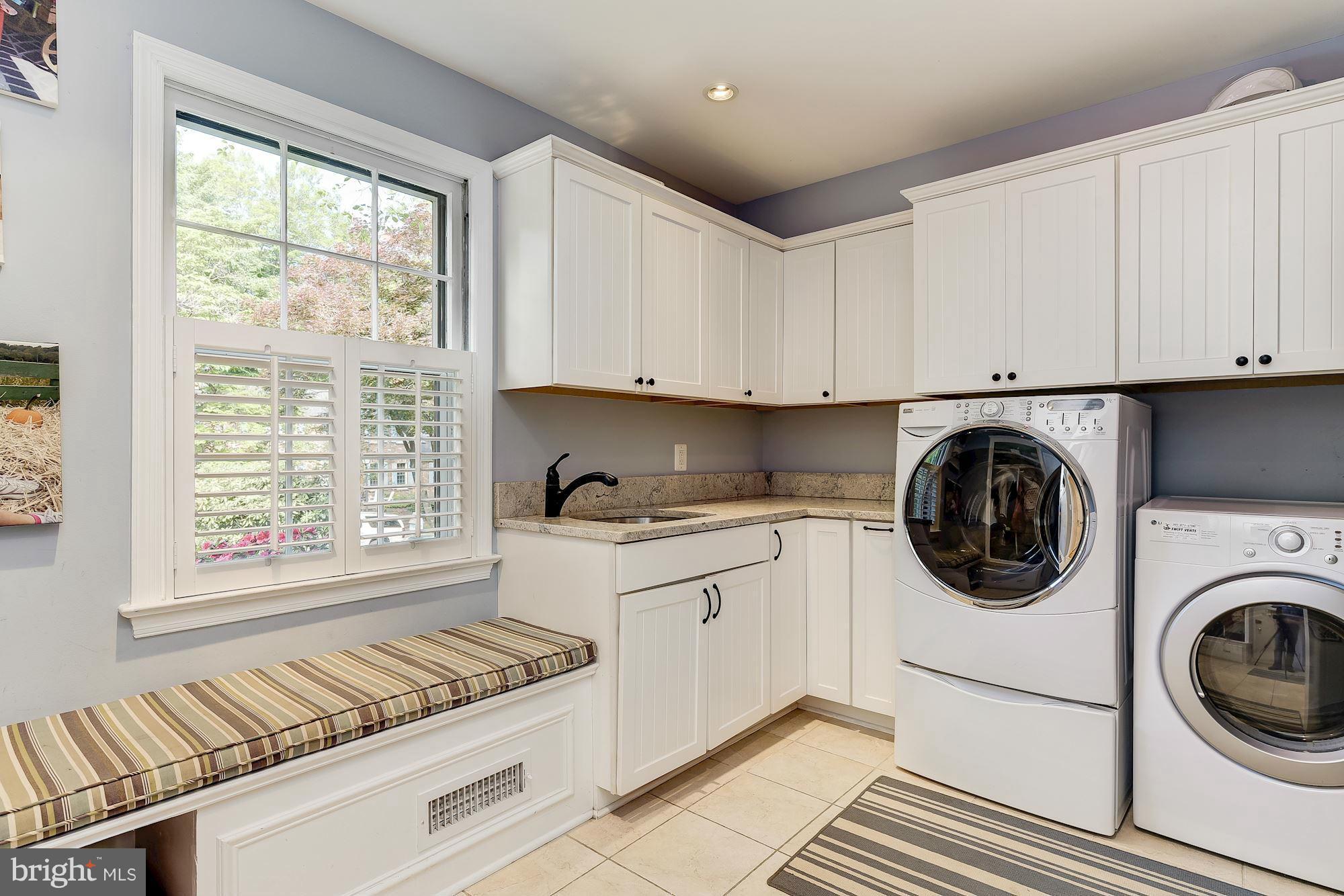 RIVER FALLS - Residential