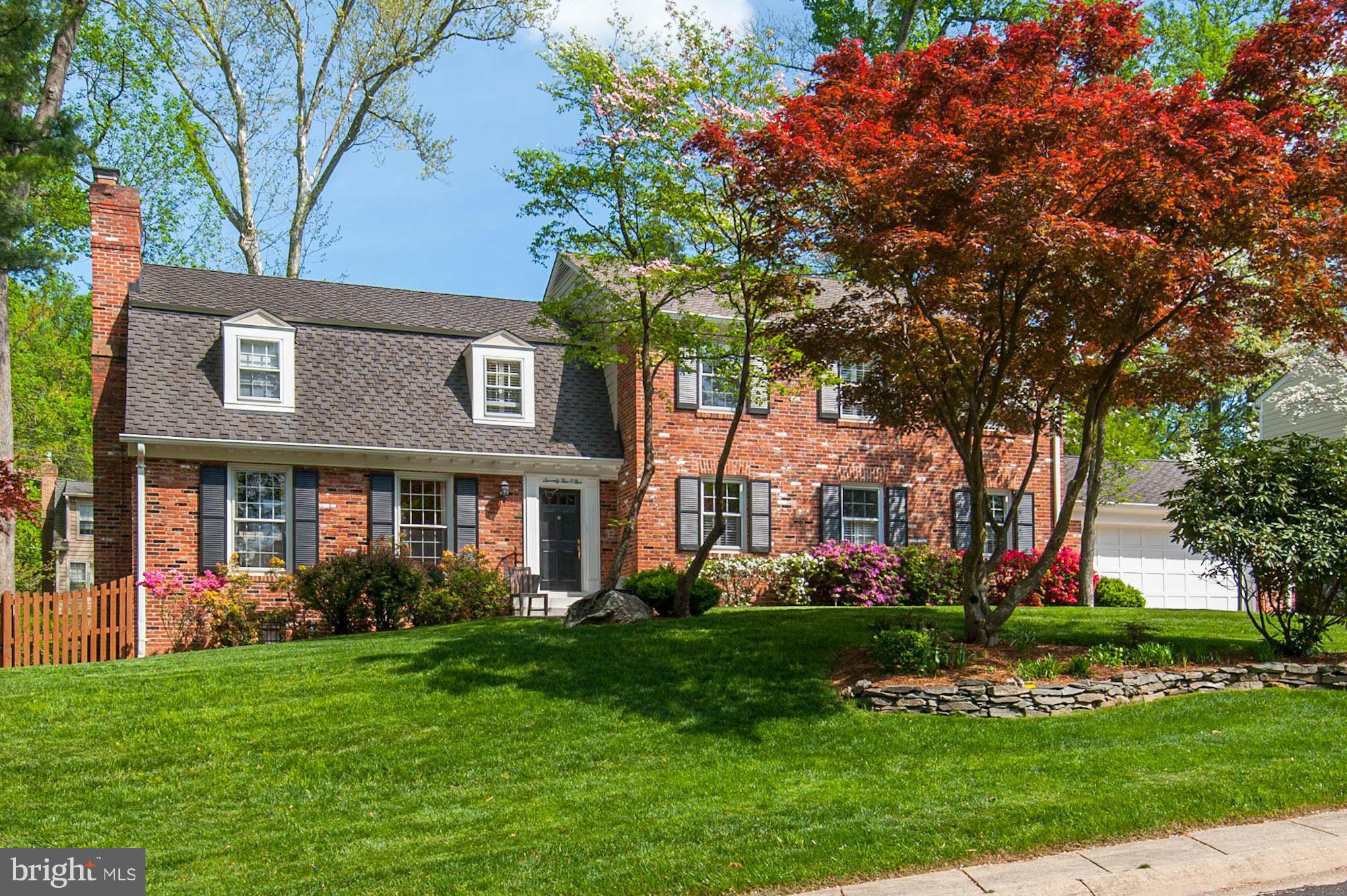 Beautifully renovated River Falls 5BR brick Colonial! Gorgeous gourmet eat-in kitchen opens to spacious family room w/ fireplace. Light-filled sunroom,main level office & convenient mudroom connected to 2-car garage! Master suite includes huge walk-in closet & spacious bathroom! Flat & grassy backyard w/ patio, finished basement! Access to neighborhood pool & tennis! Whitman schools.OPEN SUN 1-4!