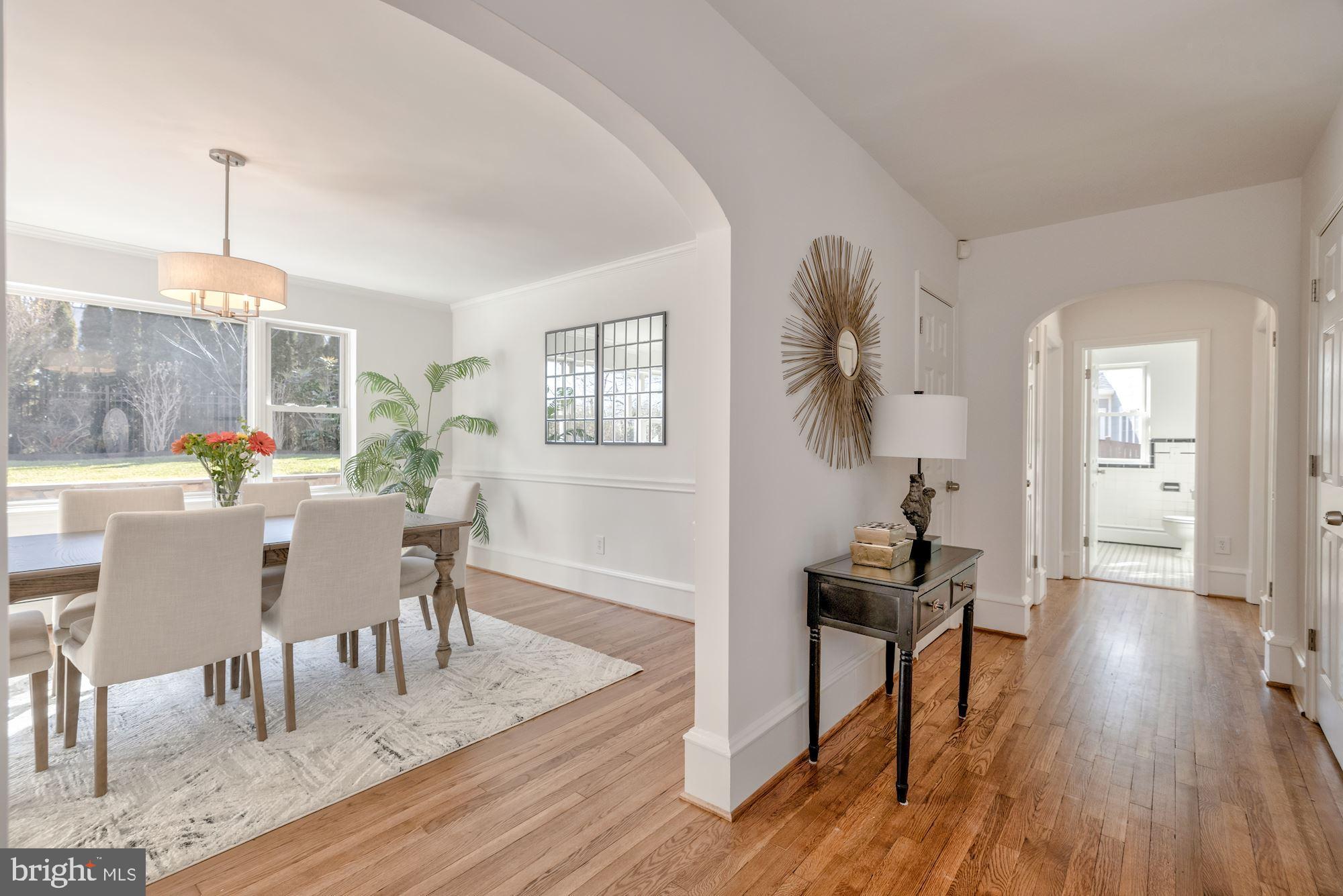 COUNTRY CLUB HILLS - Residential