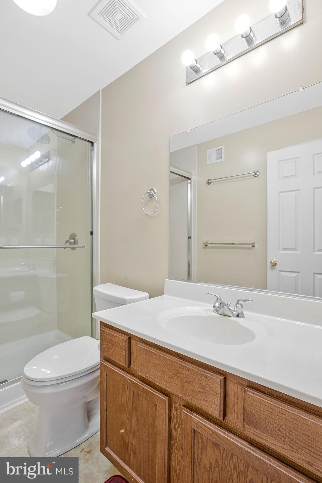 THE OAKS AT WATERS EDGE - Residential