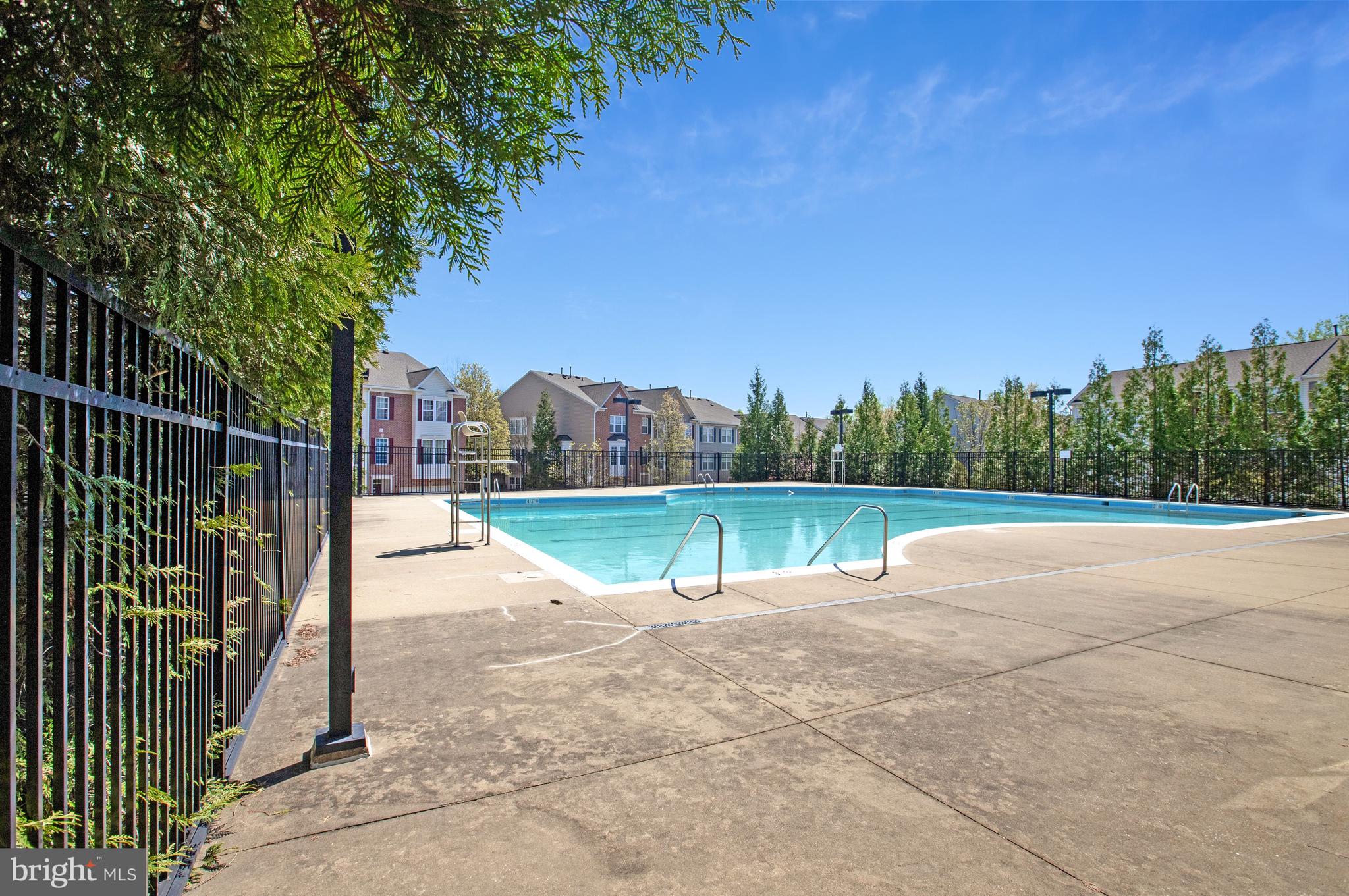 THE OAKS AT WATERS EDGE - Residential