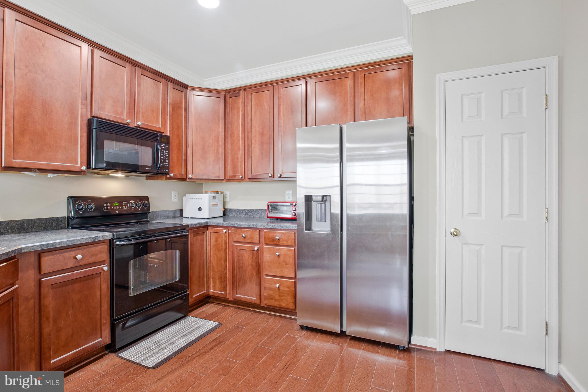 THE OAKS AT WATERS EDGE - Residential