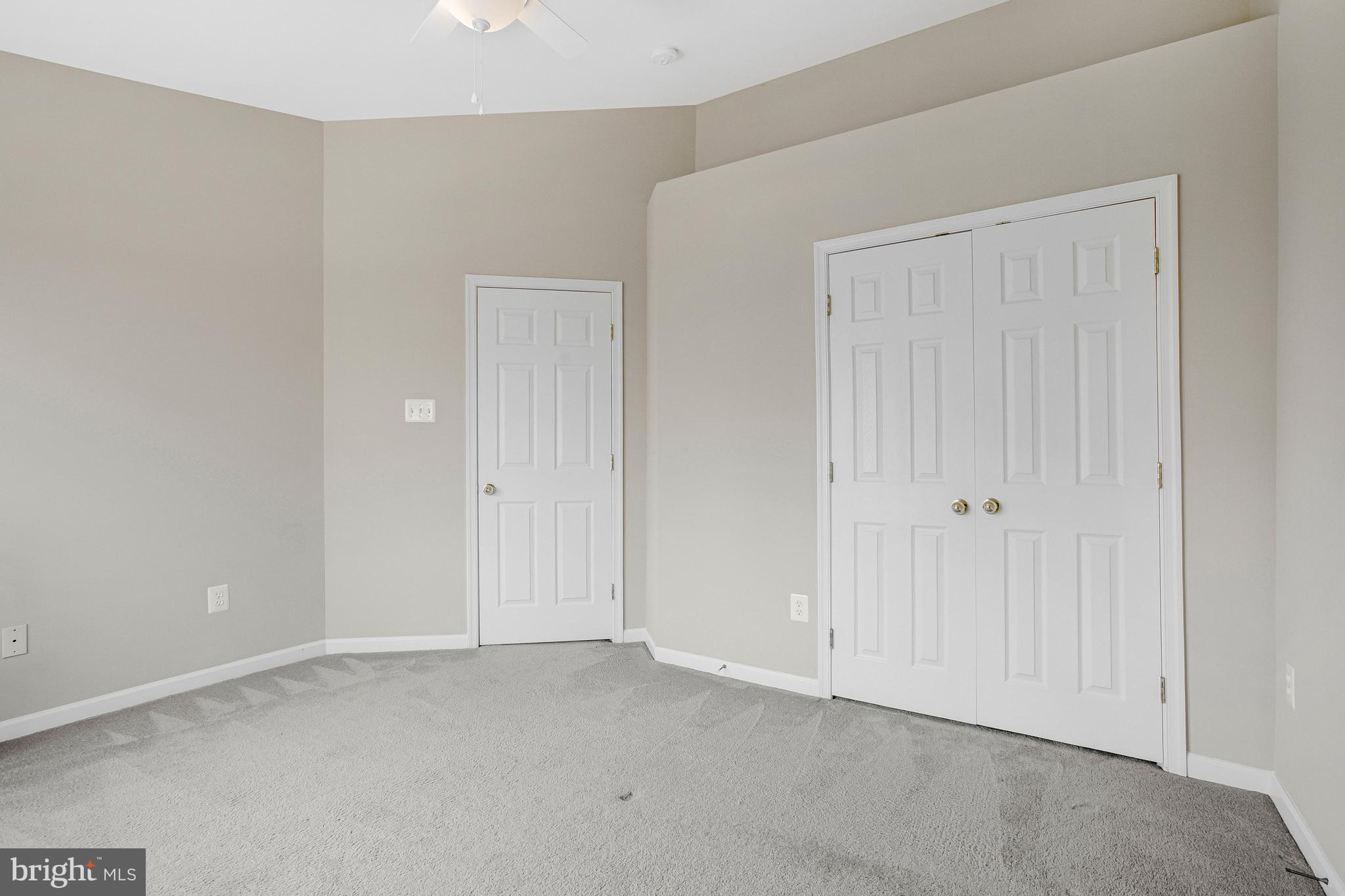 THE OAKS AT WATERS EDGE - Residential