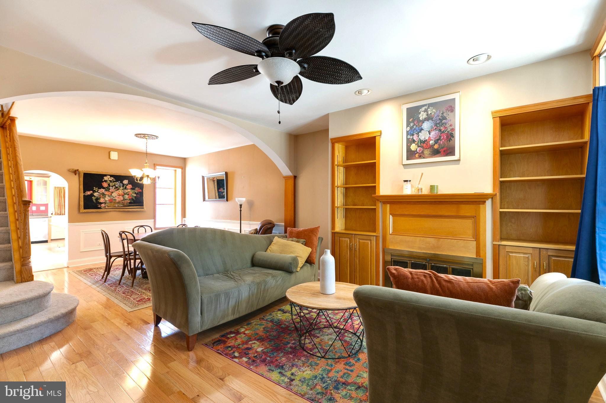 EAST FALLS - Residential