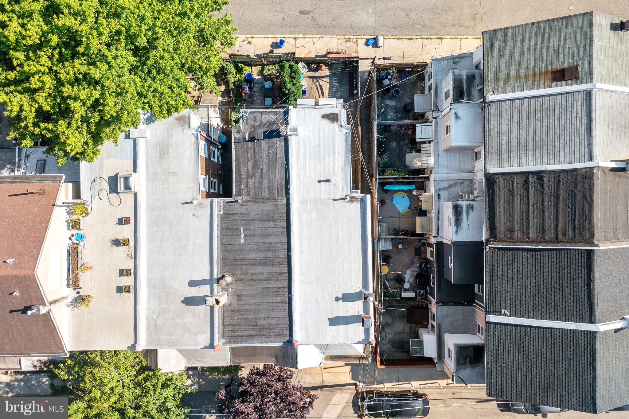 EAST FALLS - Residential