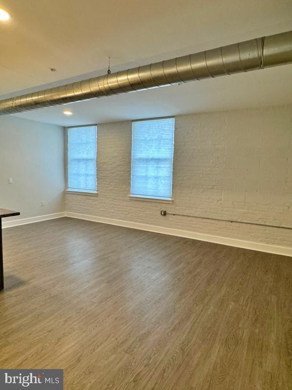 DOWNTOWN YORK - Residential Lease