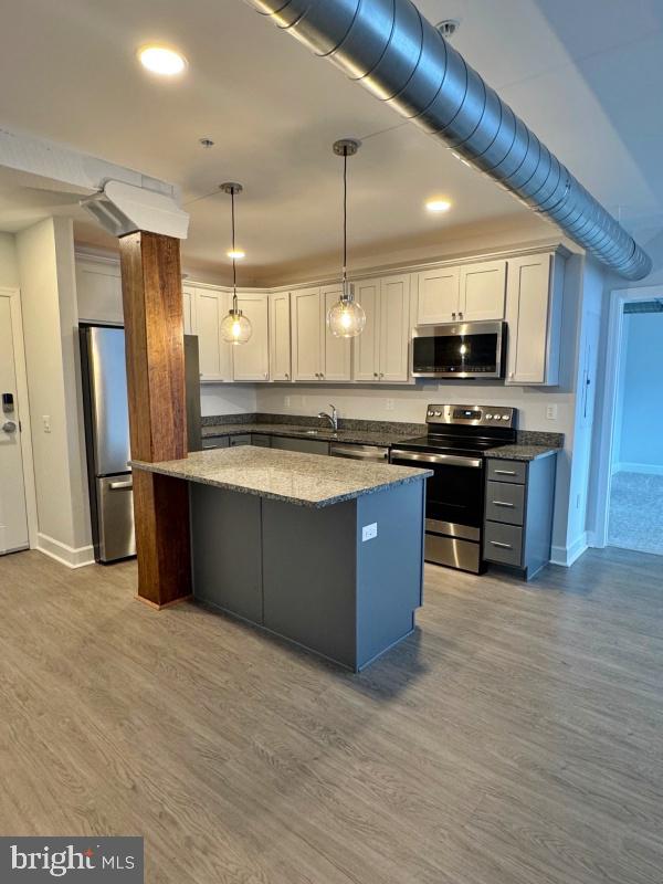 DOWNTOWN YORK - Residential Lease