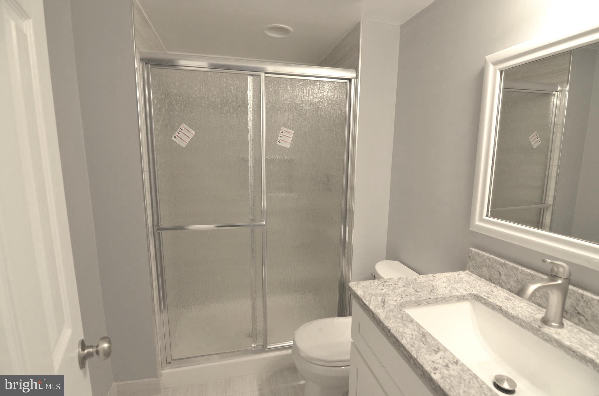 SKYLINE SQUARE CONDO - Residential Lease