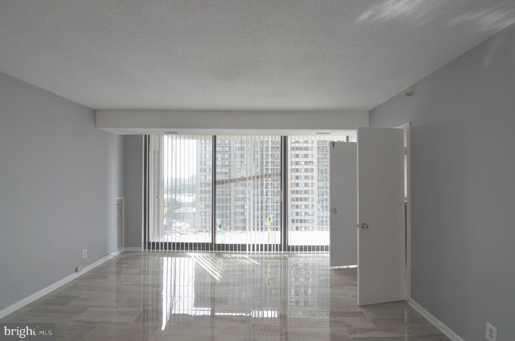 SKYLINE SQUARE CONDO - Residential Lease