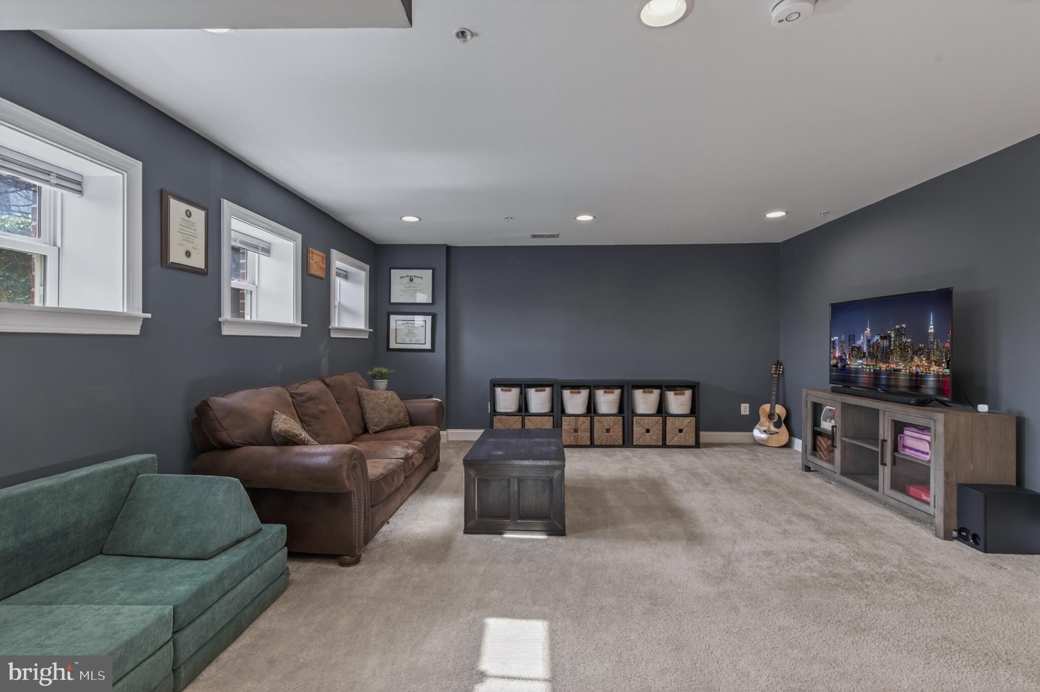 BRUNSWICK CROSSING - Residential