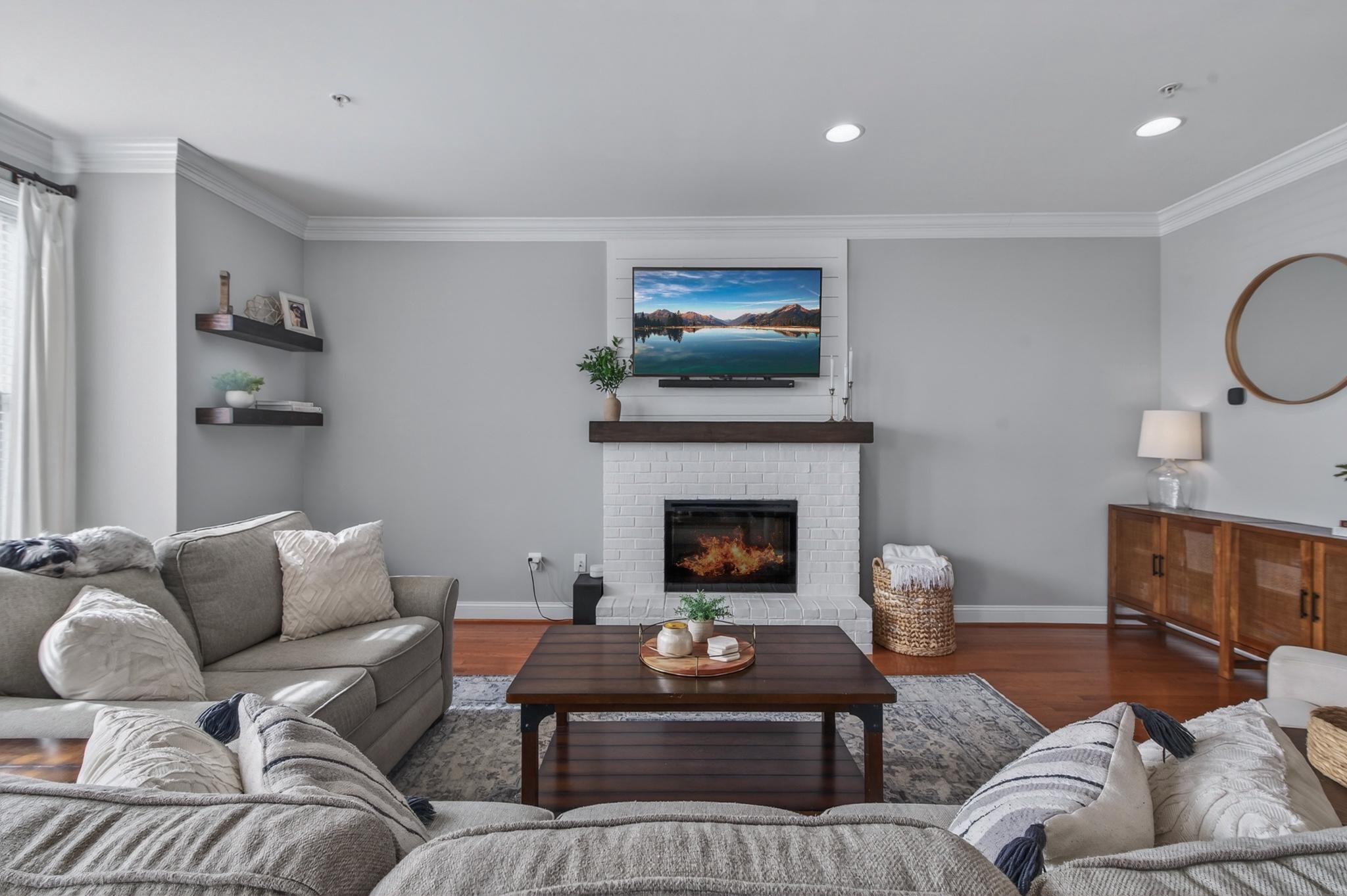 BRUNSWICK CROSSING - Residential