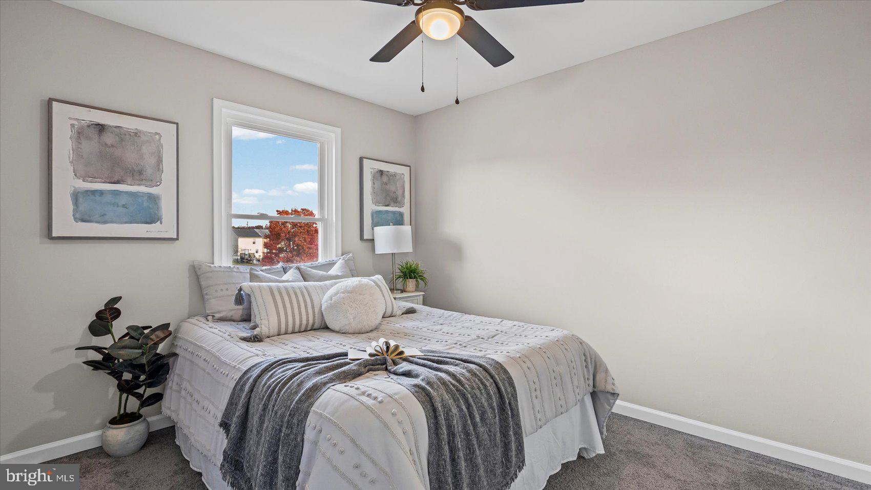 WOODSDALE MANOR - Residential