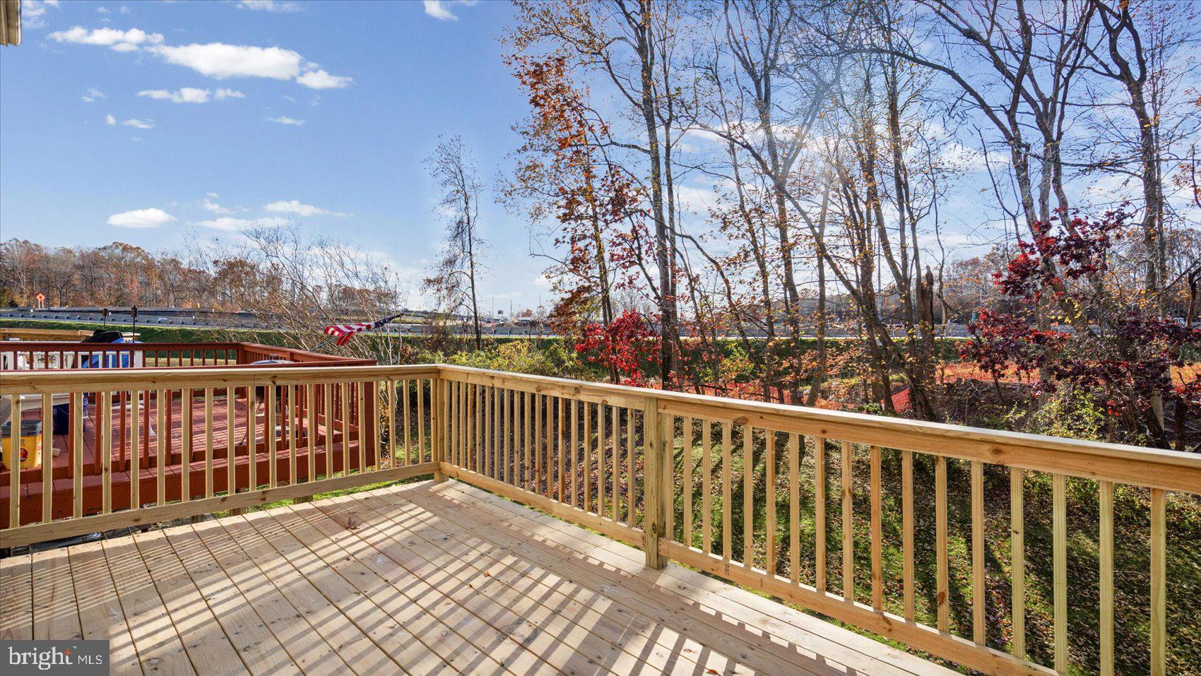 WOODSDALE MANOR - Residential