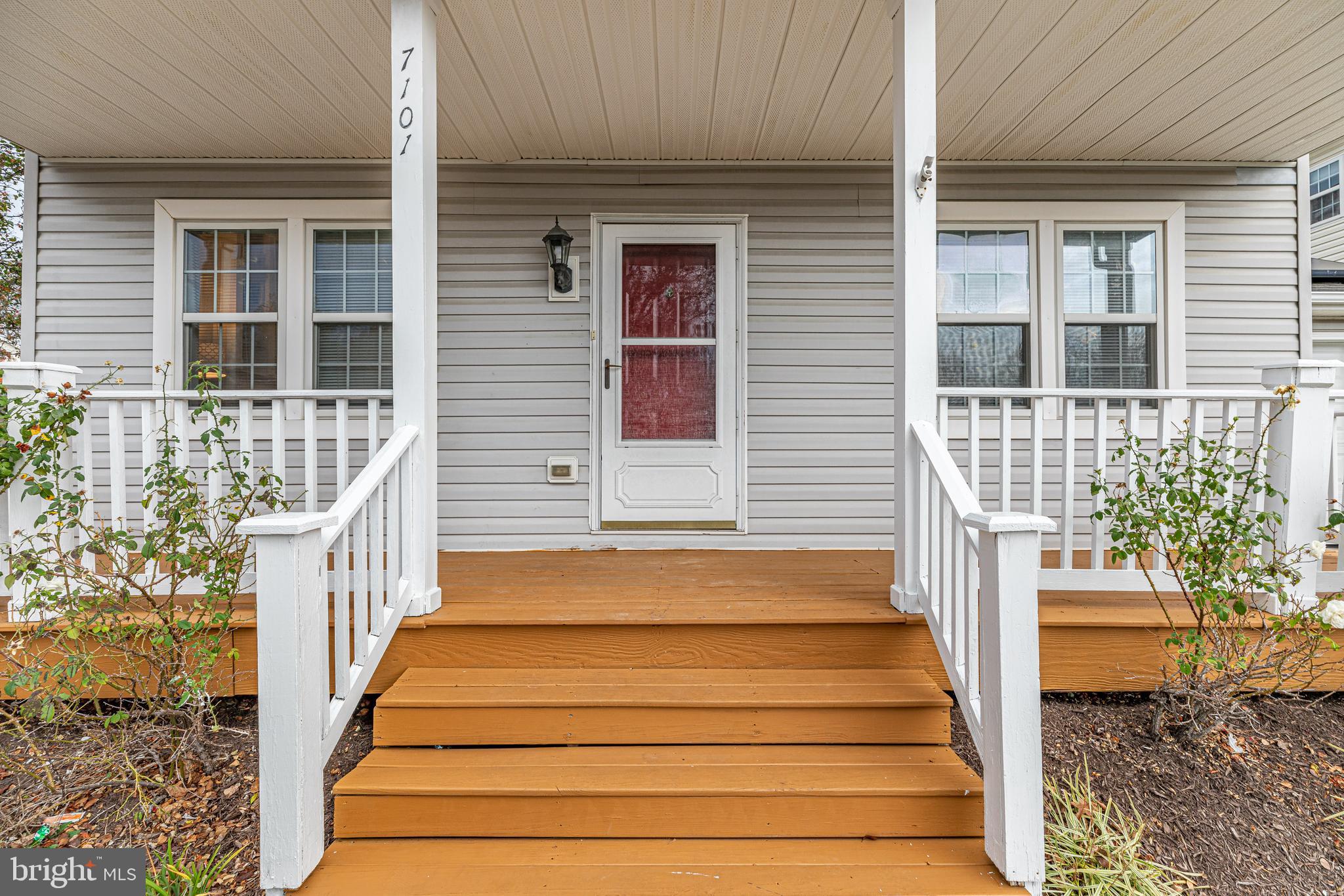 NEW COLONY VILLAGE - Residential