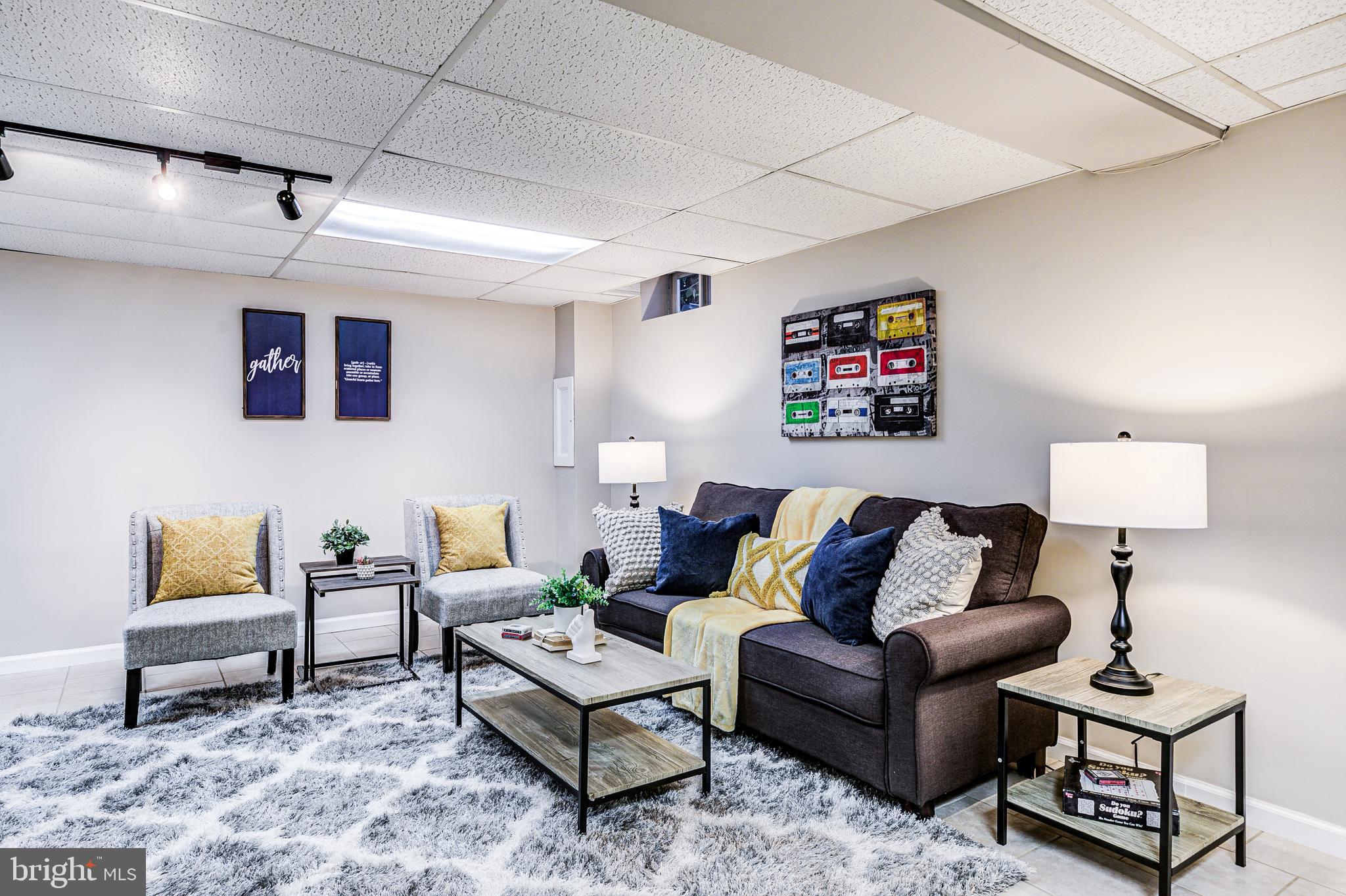 NEW COLONY VILLAGE - Residential