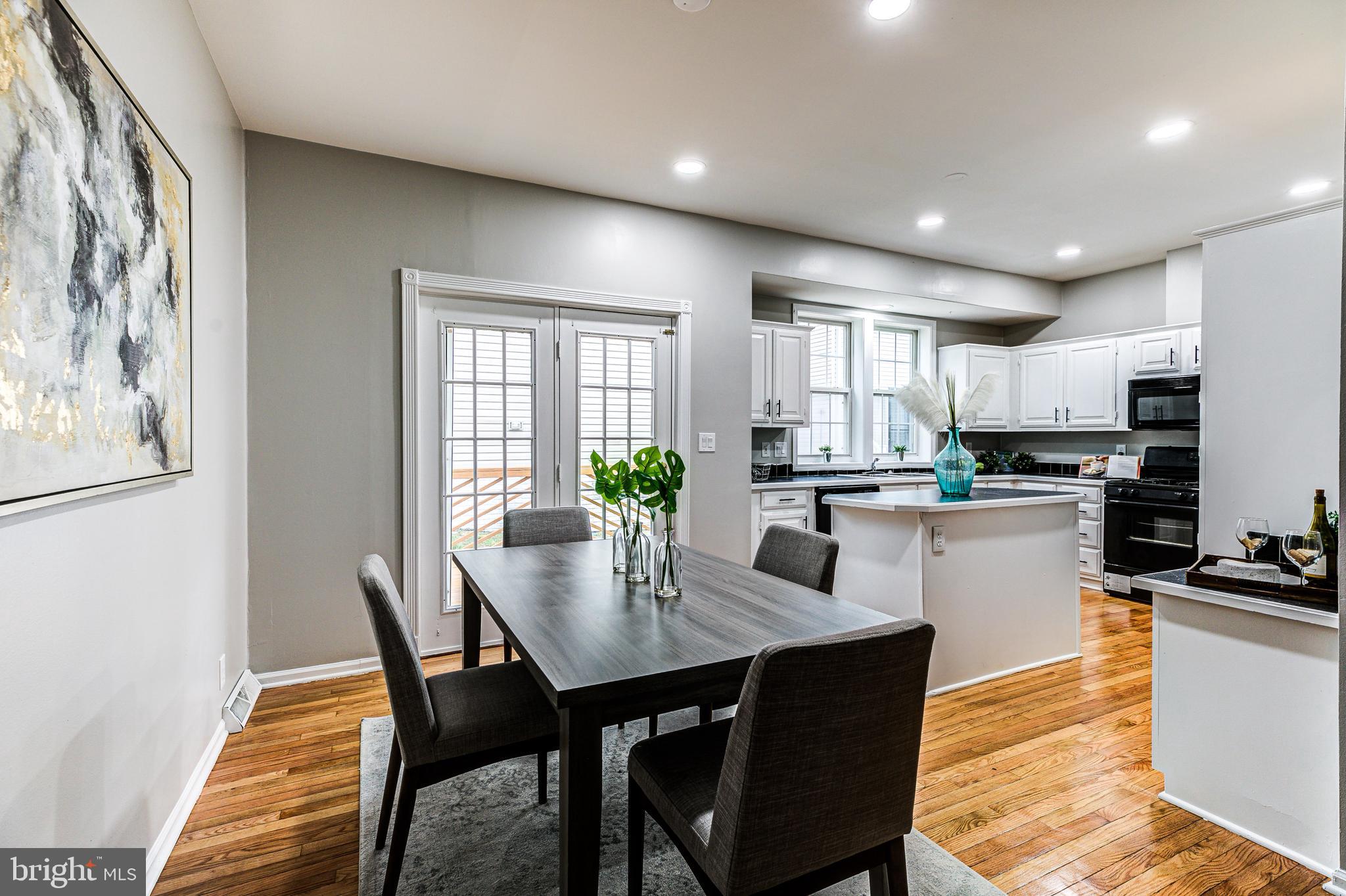 NEW COLONY VILLAGE - Residential