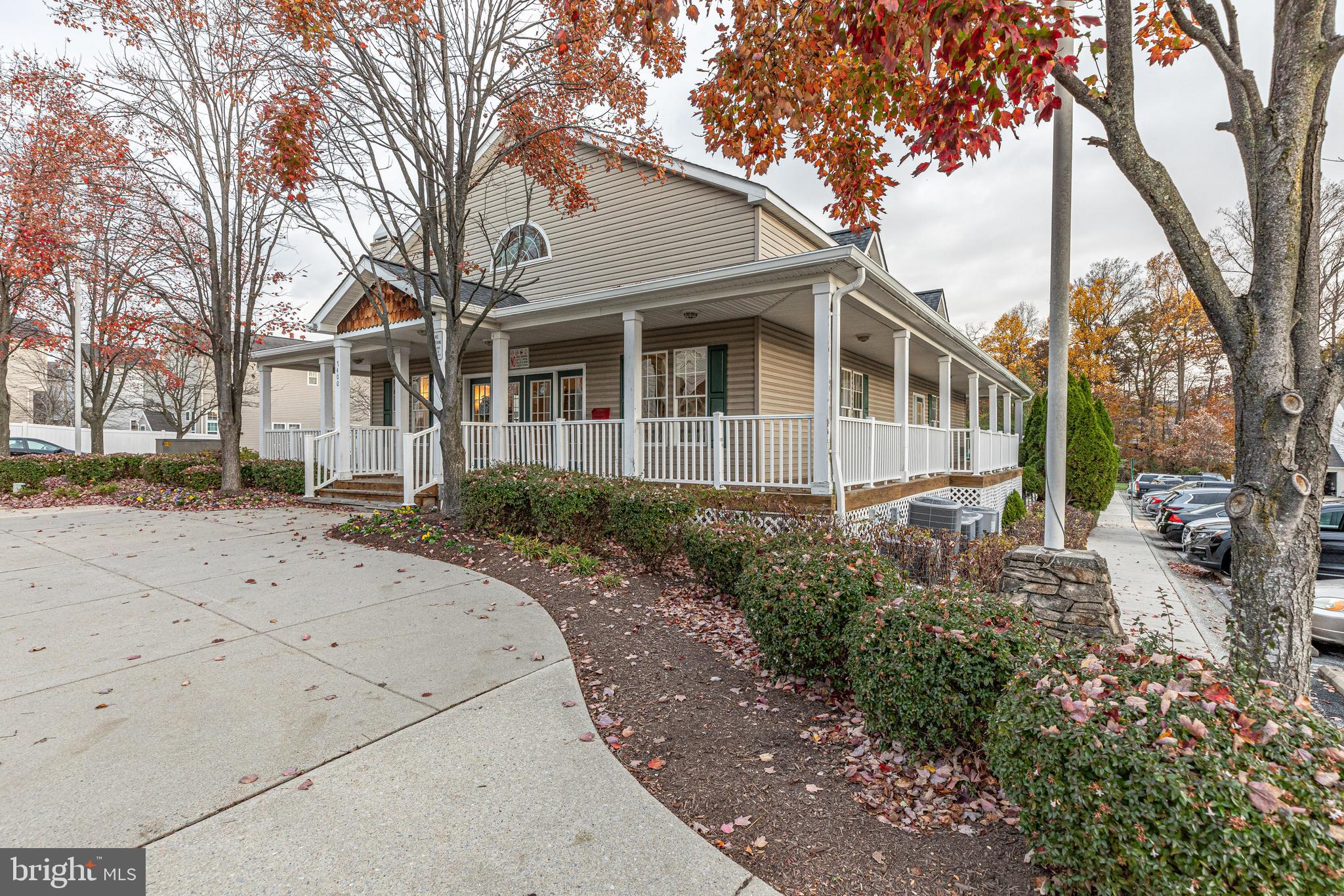 NEW COLONY VILLAGE - Residential