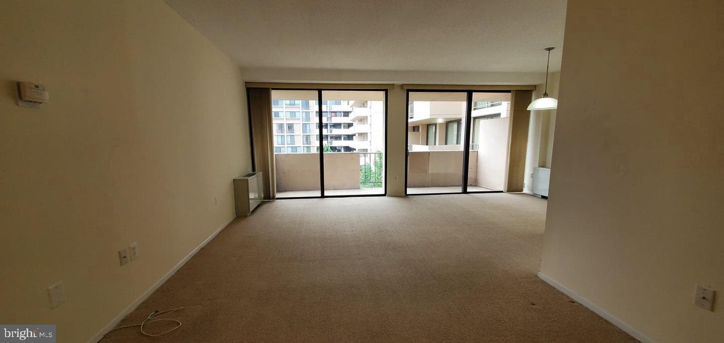 4141 N HENDERSON ROAD 925