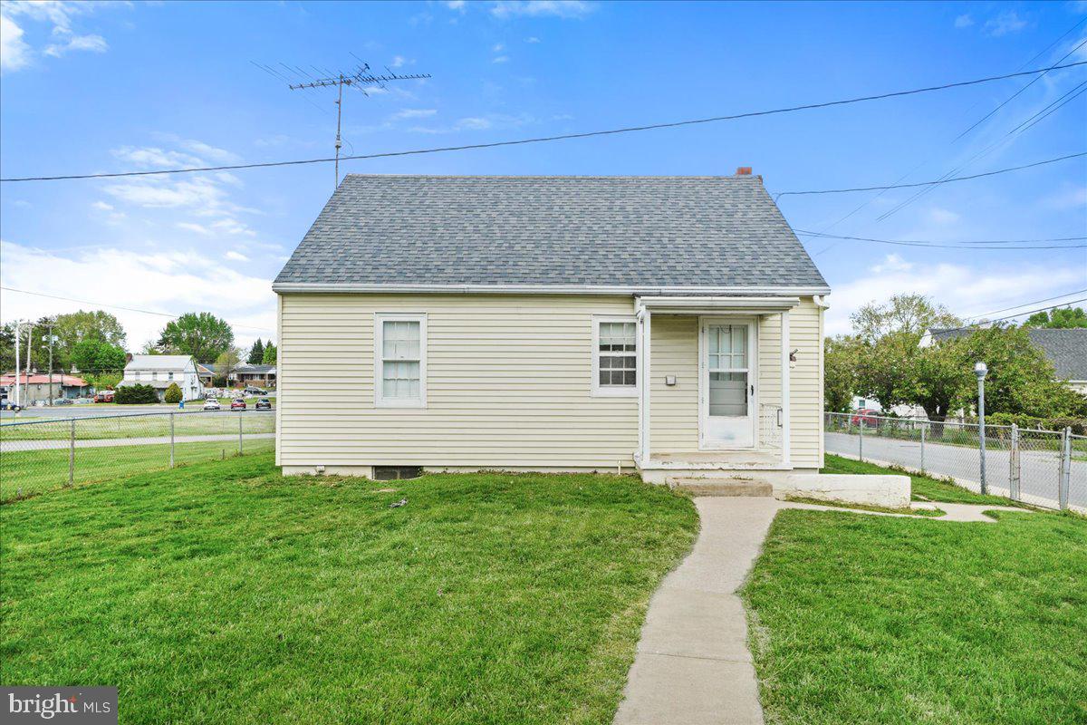 MARTINSBURG CITY - Residential