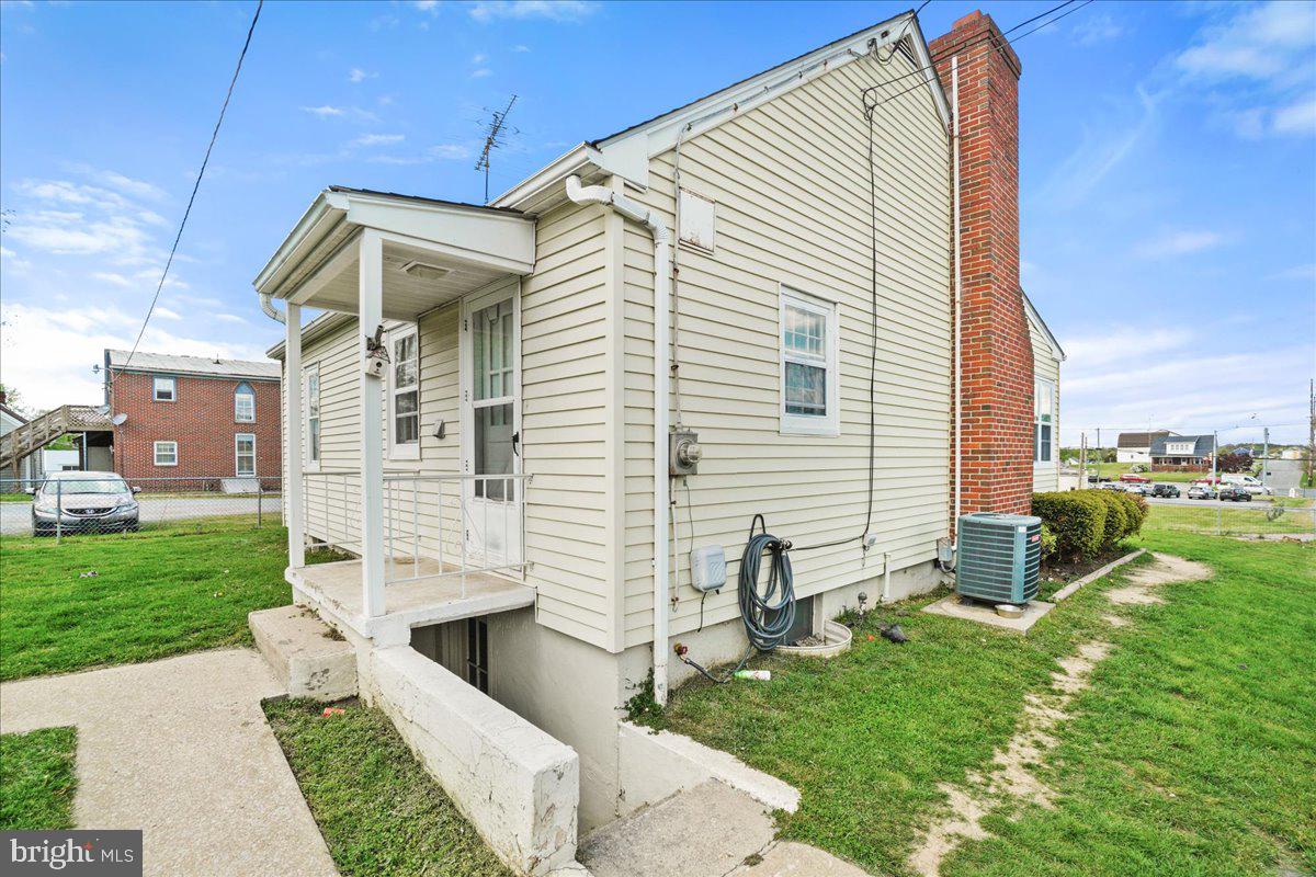 MARTINSBURG CITY - Residential