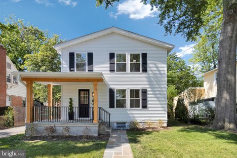 Photo of 110 E Spring Street, ALEXANDRIA, VA 22301 (MLS # VAAX2060724)