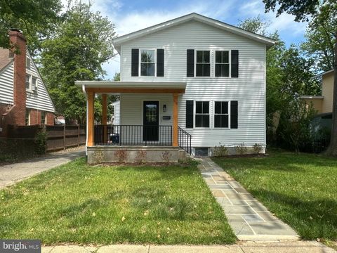 Photo of 110 E Spring Street, ALEXANDRIA, VA 22301 (MLS # VAAX2060724)