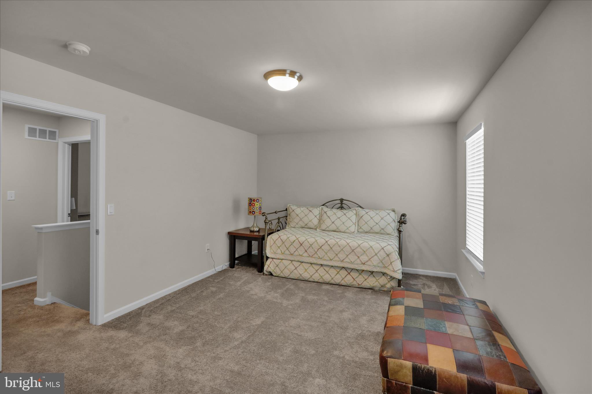 MCINTOSH FARMS - Residential