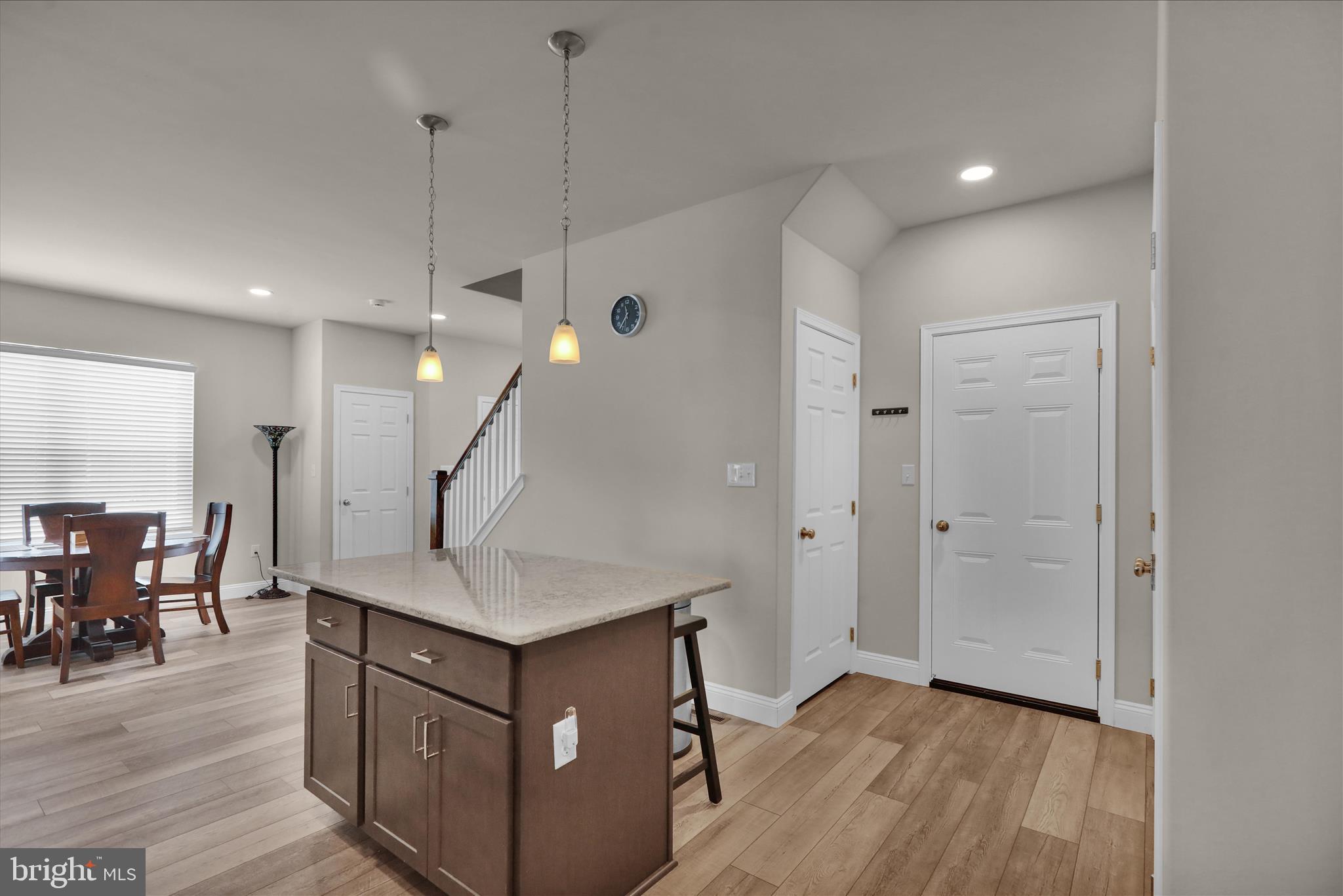 MCINTOSH FARMS - Residential