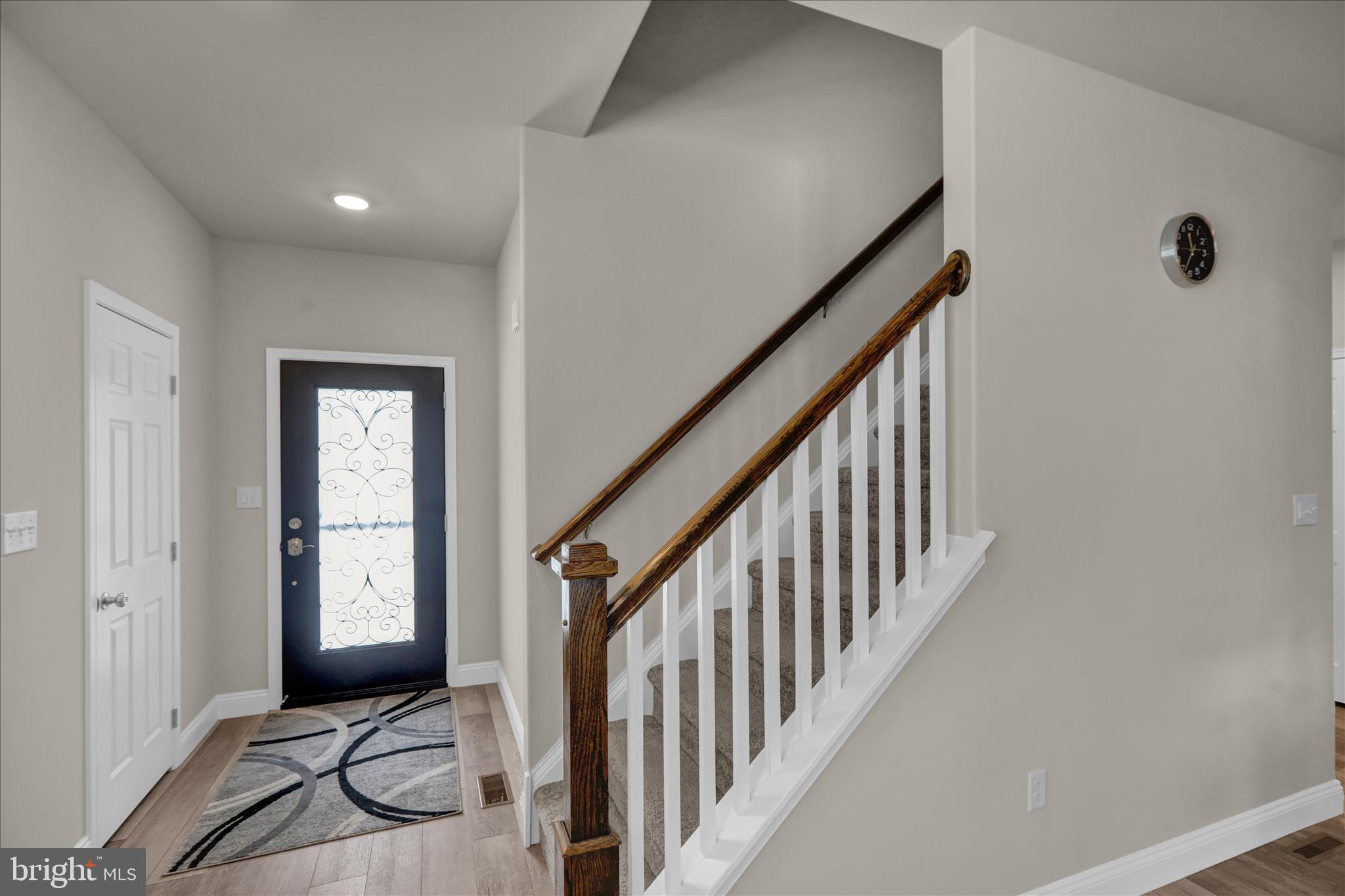 MCINTOSH FARMS - Residential