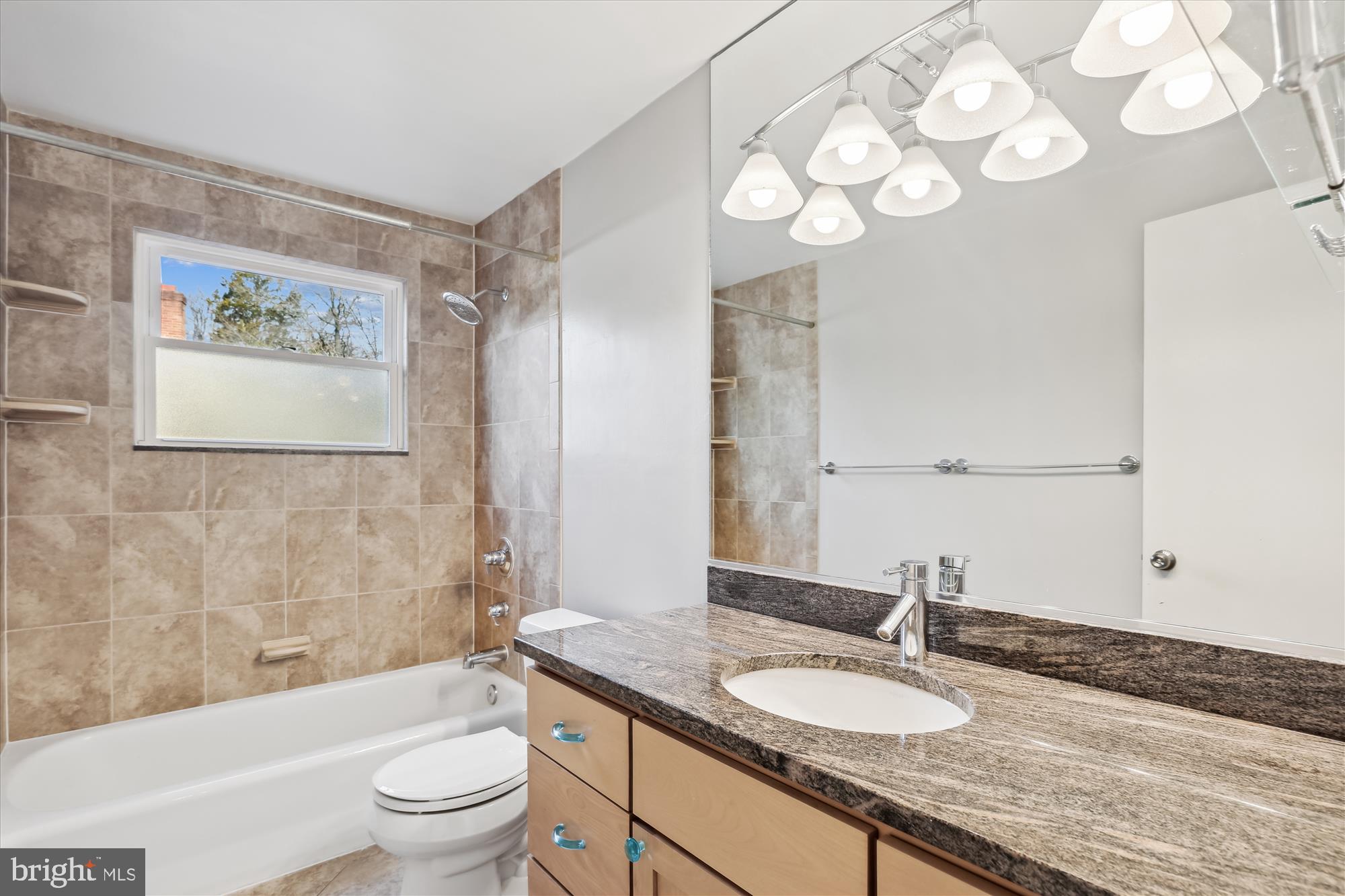 LAKE BARCROFT - Residential Lease