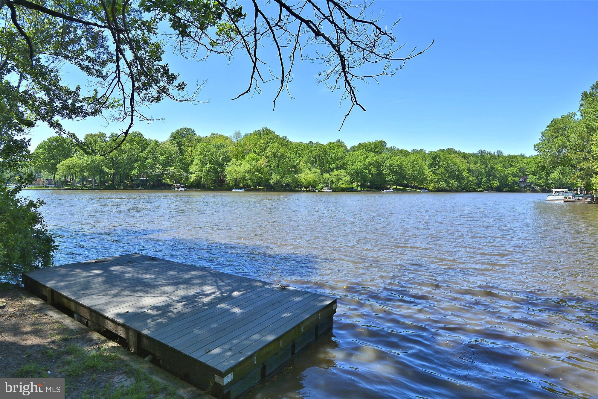 LAKE BARCROFT - Residential Lease