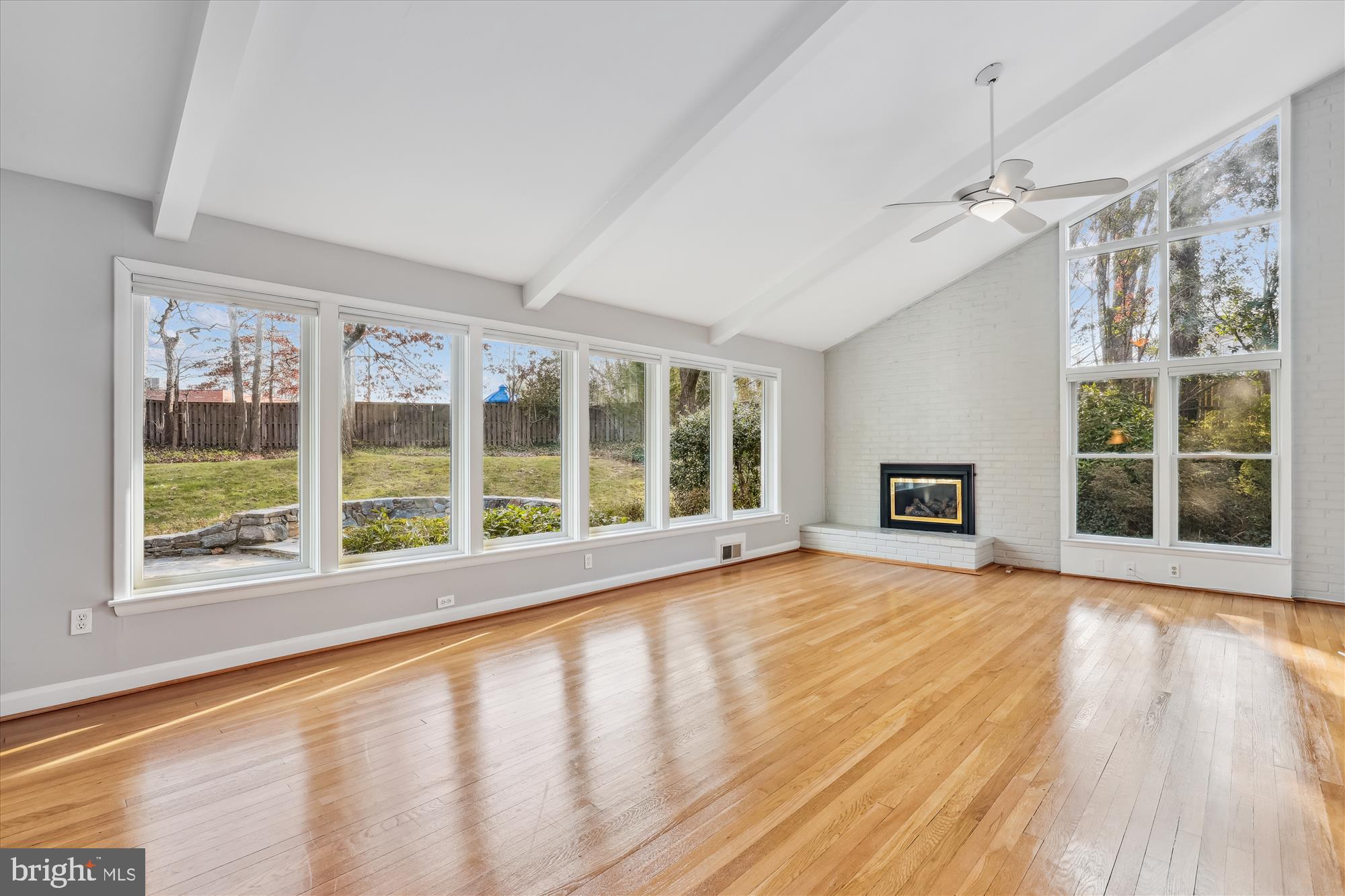 LAKE BARCROFT - Residential Lease