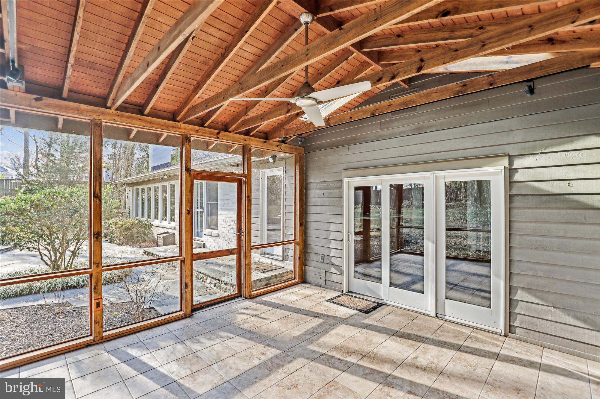 LAKE BARCROFT - Residential Lease