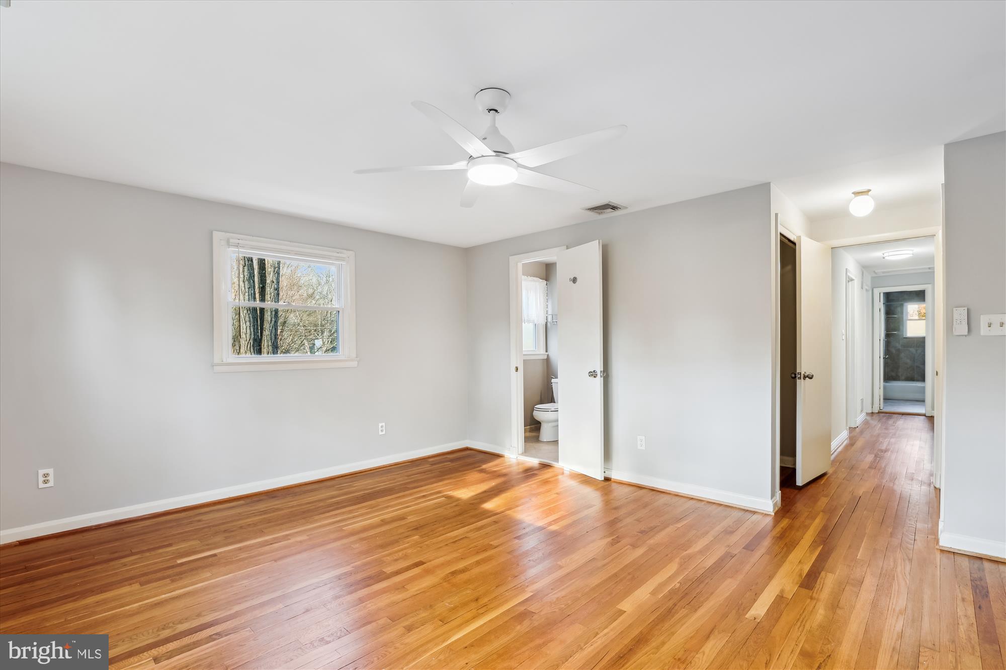 LAKE BARCROFT - Residential Lease