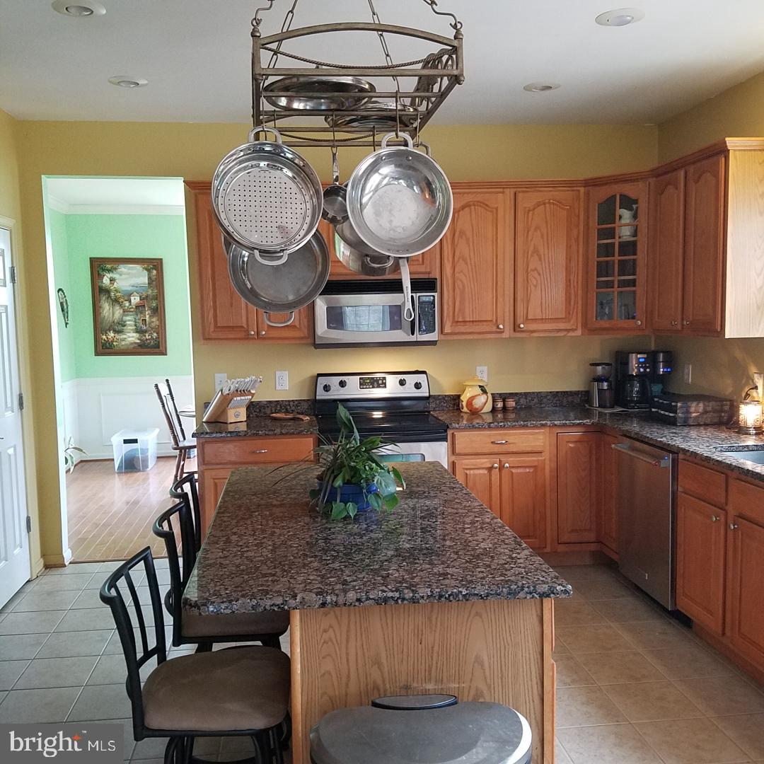 SUMMIT VIEW ESTATES - Residential