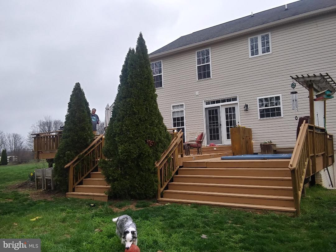 SUMMIT VIEW ESTATES - Residential