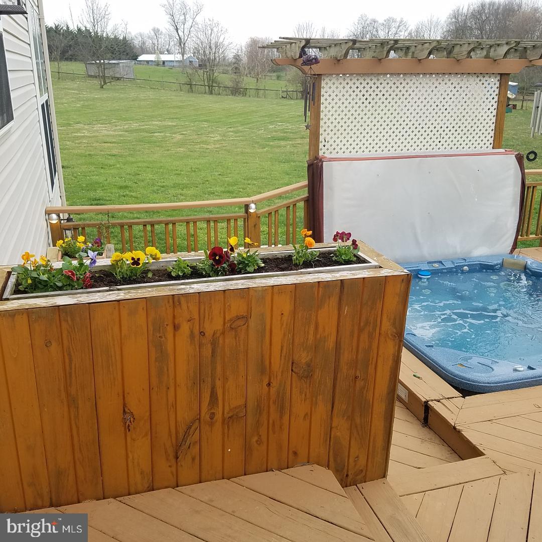 SUMMIT VIEW ESTATES - Residential