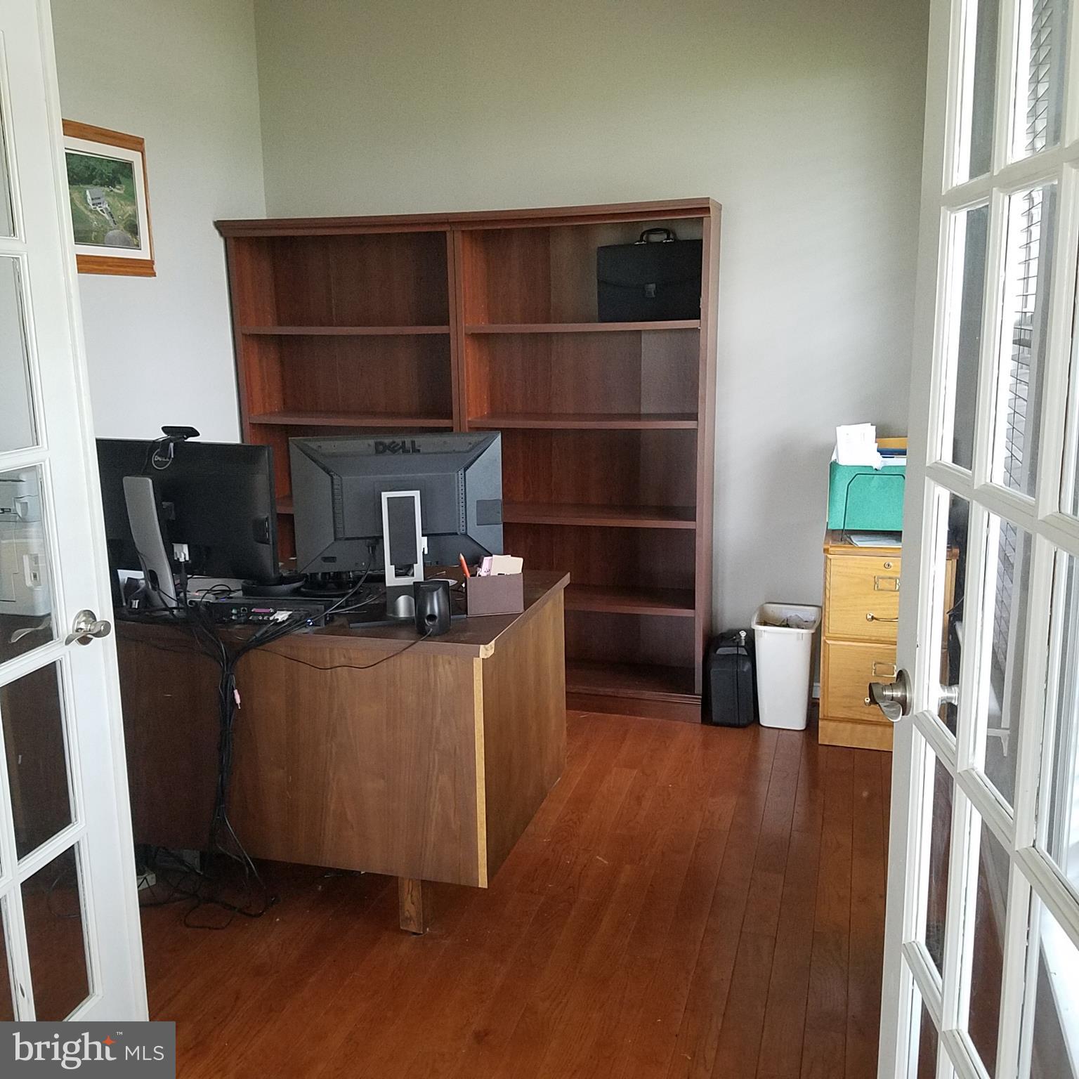 SUMMIT VIEW ESTATES - Residential