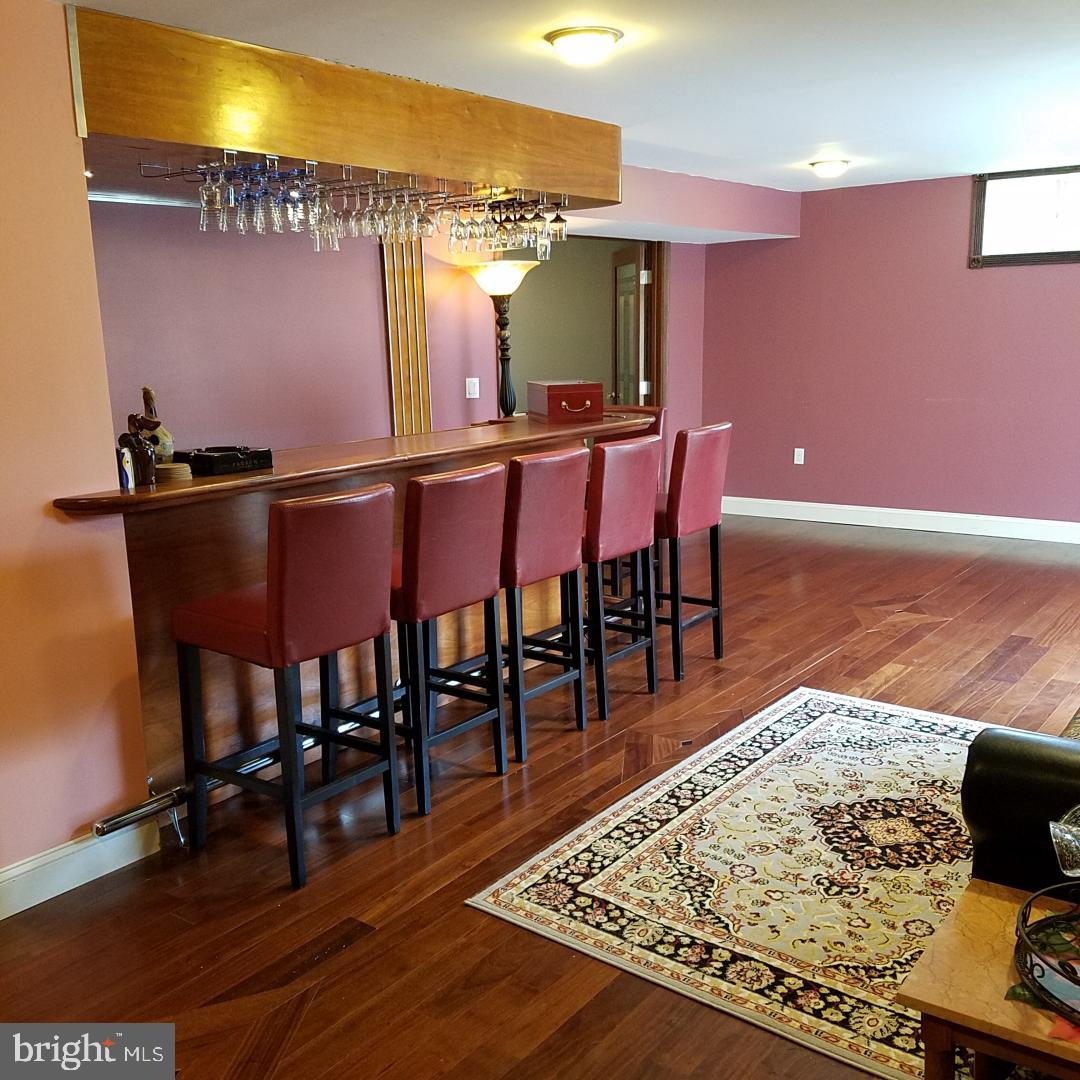 SUMMIT VIEW ESTATES - Residential